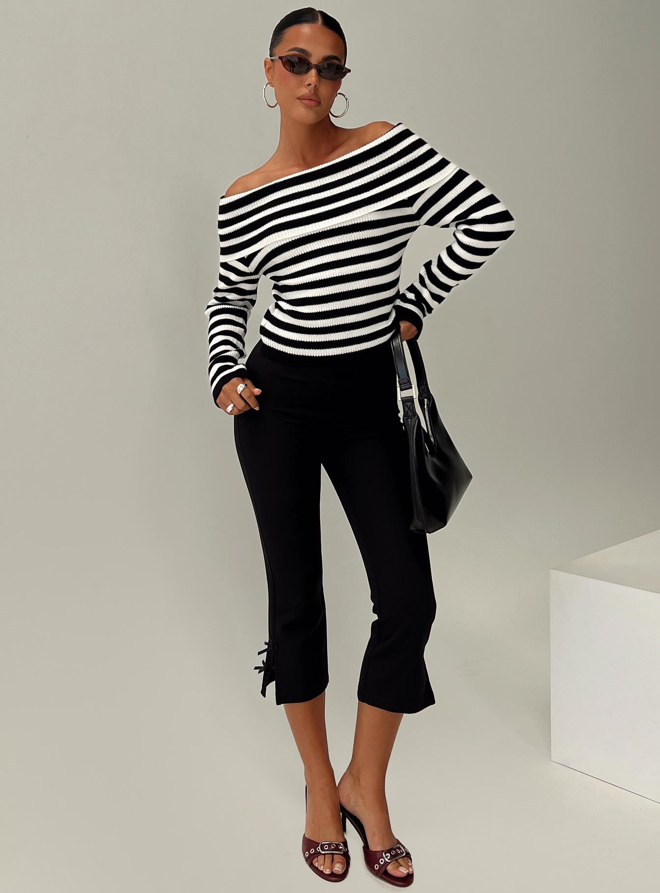 Danyel Off The Shoulder Sweater Black / White Stripe、mySite、solidvoid