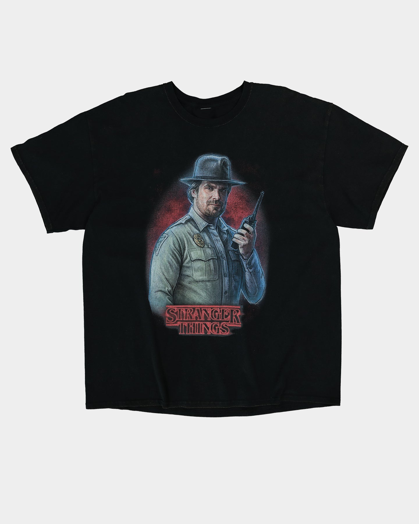Goat Crew X Stranger Things Chief Hopper Vintage T-Shirt Black Wash、mySite、zt4zffjzw