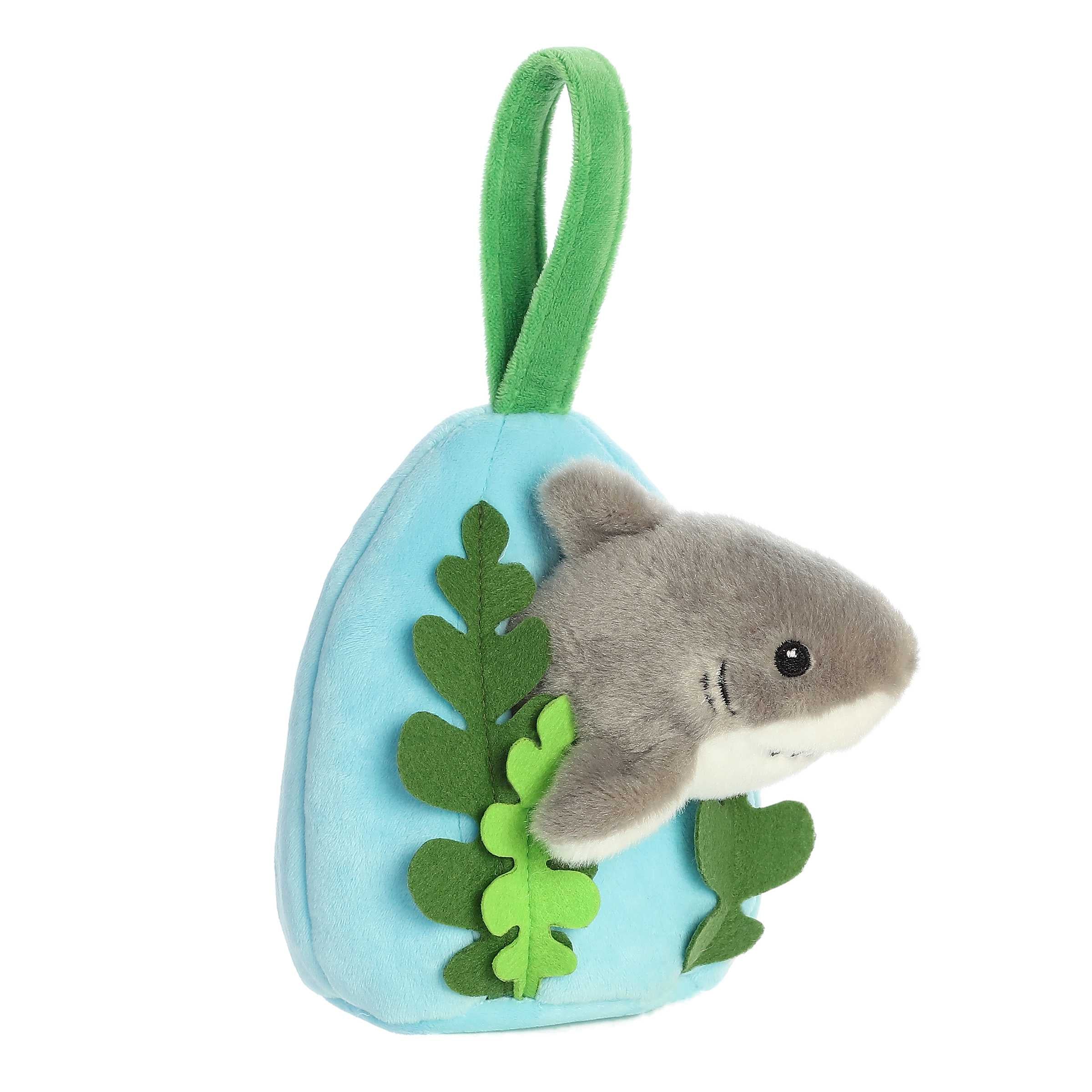 Aurora® - Hideouts™ - 6 Blacktip Reef Shark、mySite、g9winljtr