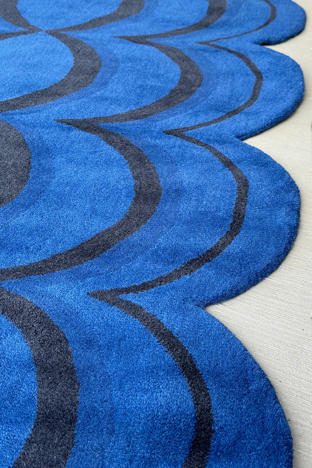 Ripple Wavy Hand Tufted Wool Rug、mySite、gigharbornorthrealestate