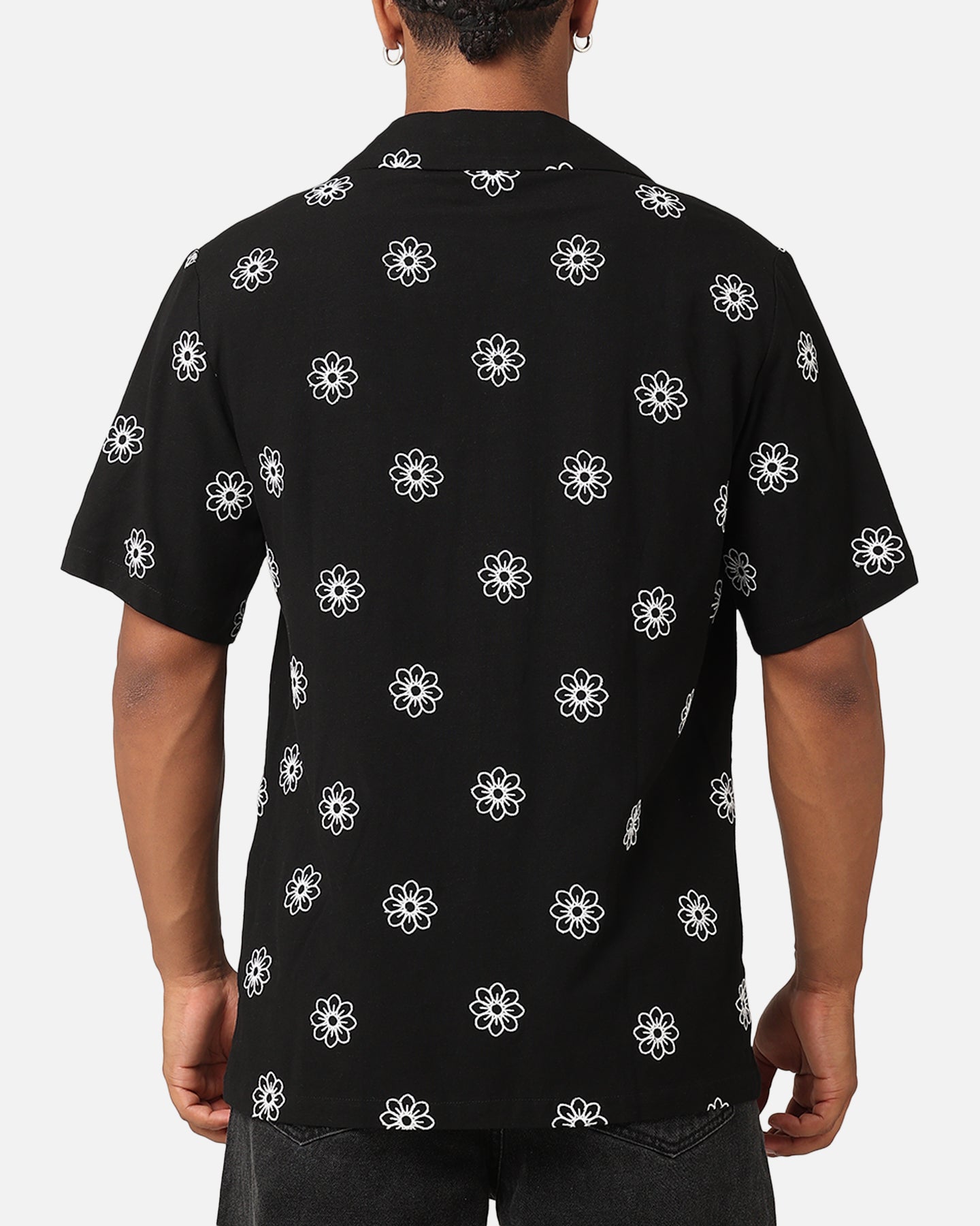 {product_title} - {shop_name}