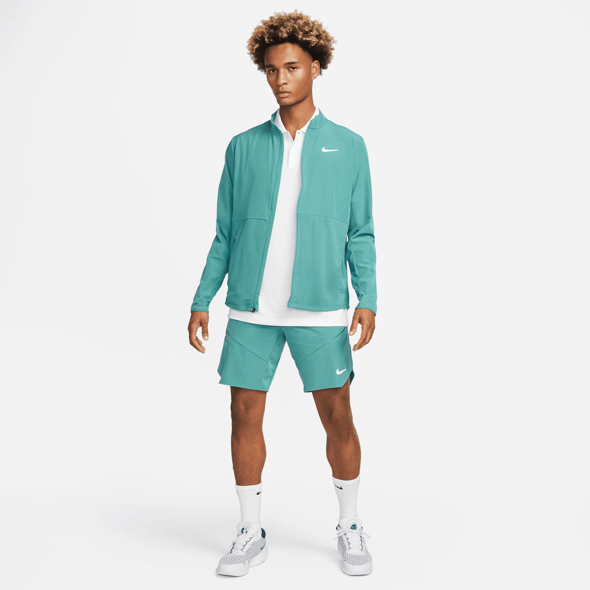 NikeCourt Advantage Men's Packable Tennis Jacket