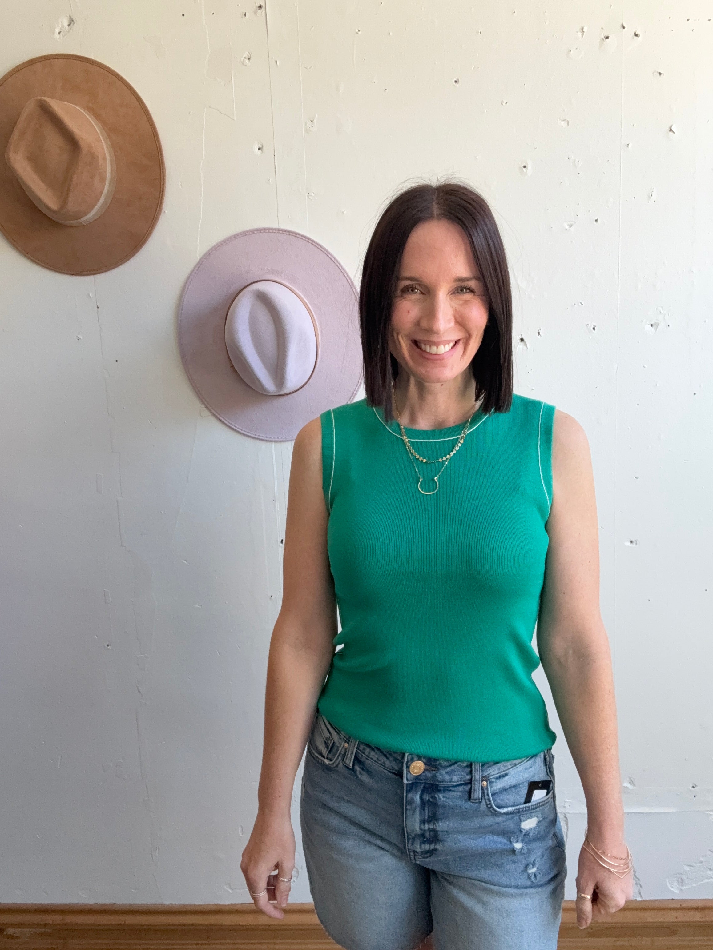 Violet's Sweater Tank、mySite、garagedoors4me