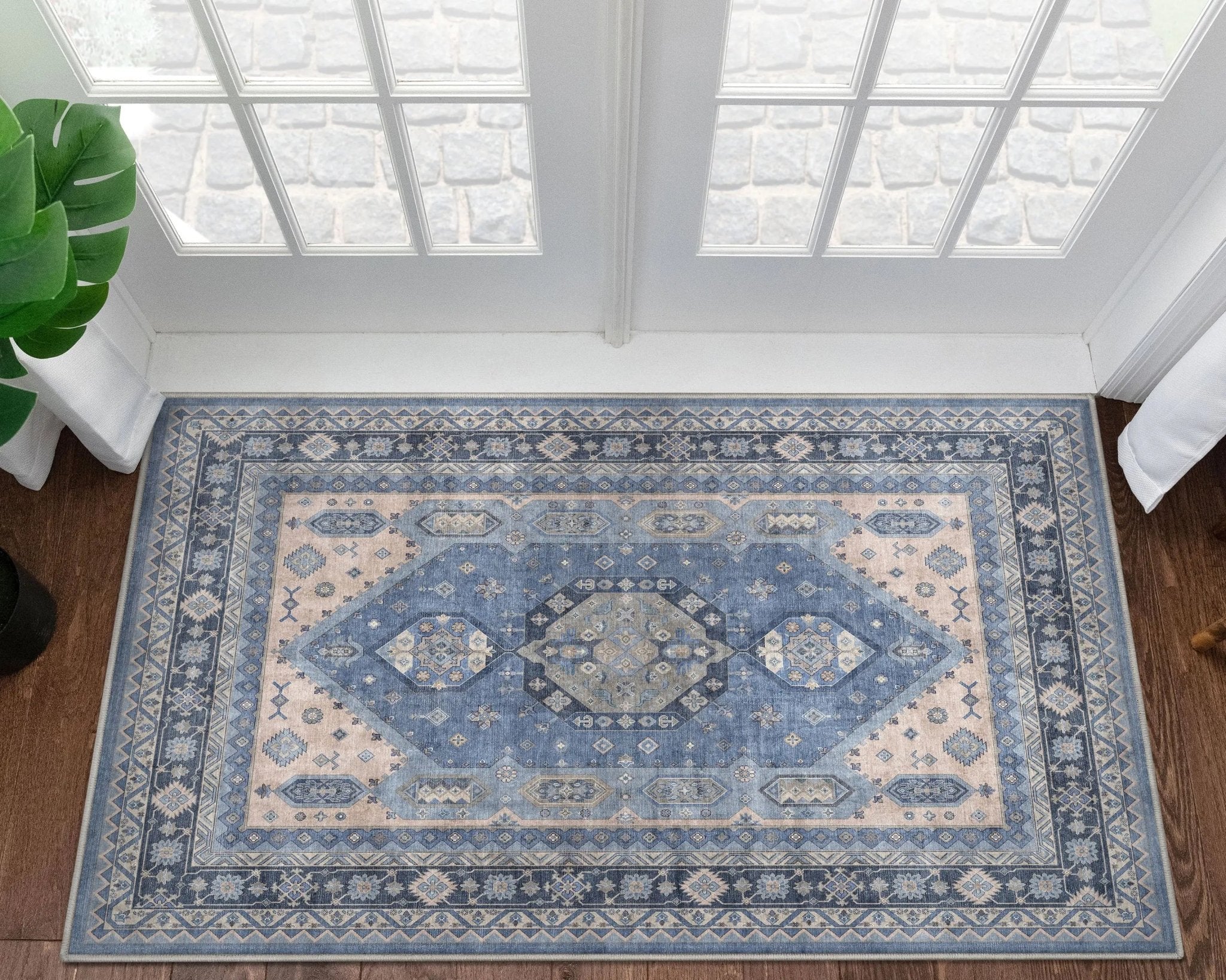 Nicosia Vintage Tribal Medallion Flat-Weave Rug、mySite、gigharbornorthrealestate