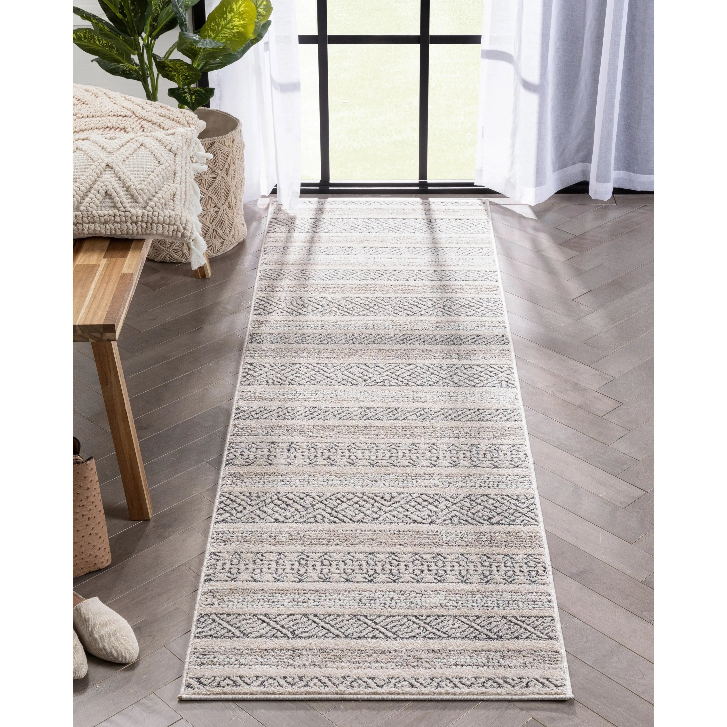 Fresco Tribal Geometric Beige Distressed High-Low Rug、mySite、gigharbornorthrealestate