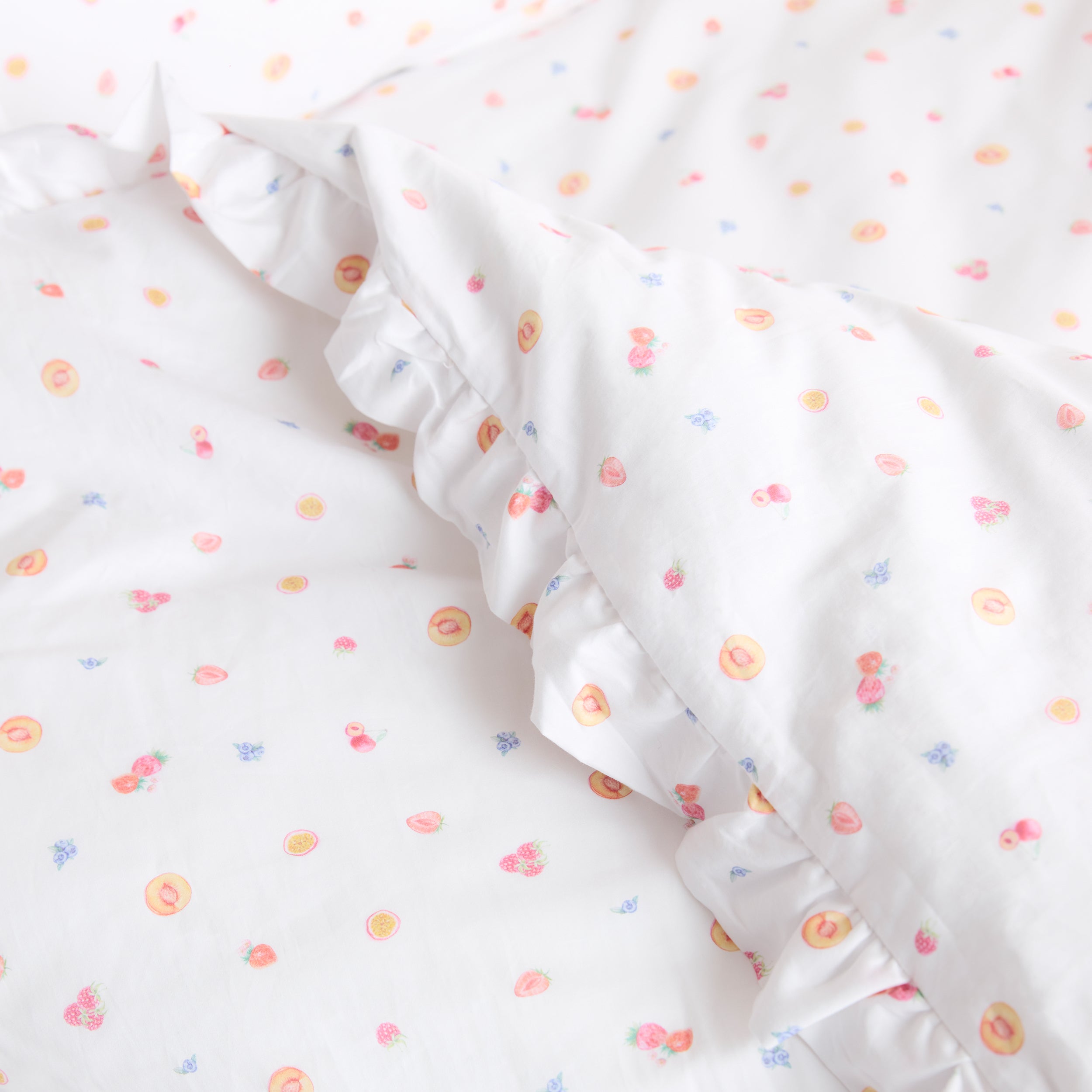 Frill Edge Duvet Cover - White Fruits、mySite、bengalsvssteelers