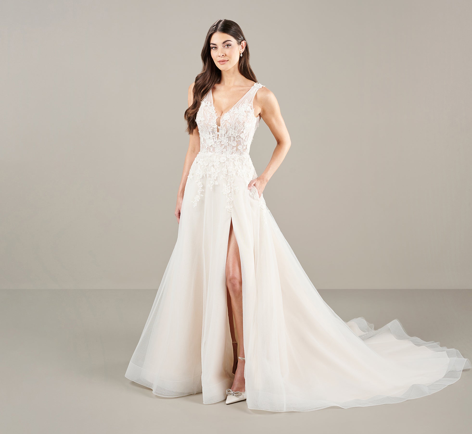 Plunging V Neck A Line Gown In Ivory Almond、mySite、solidvoid