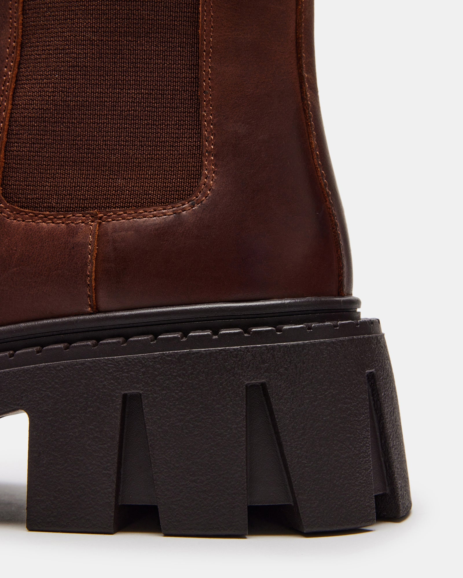 CHARGES BROWN DISTRESSED - SM REBOOTED、mySite、gtrtttuynbv