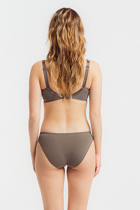  Louisa Bracq Julia Brief、mySite、justintrudeaud