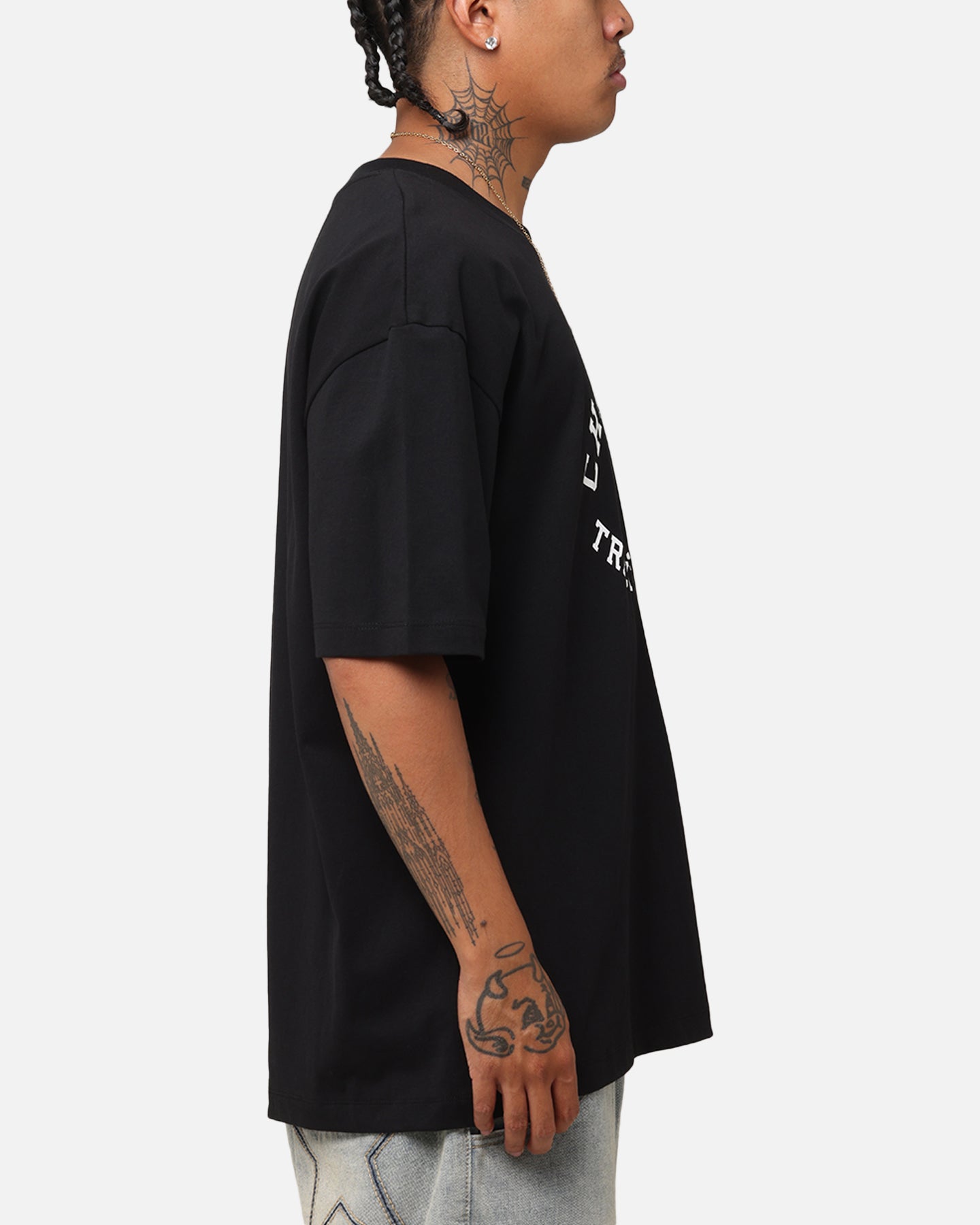 {product_title} - {shop_name}