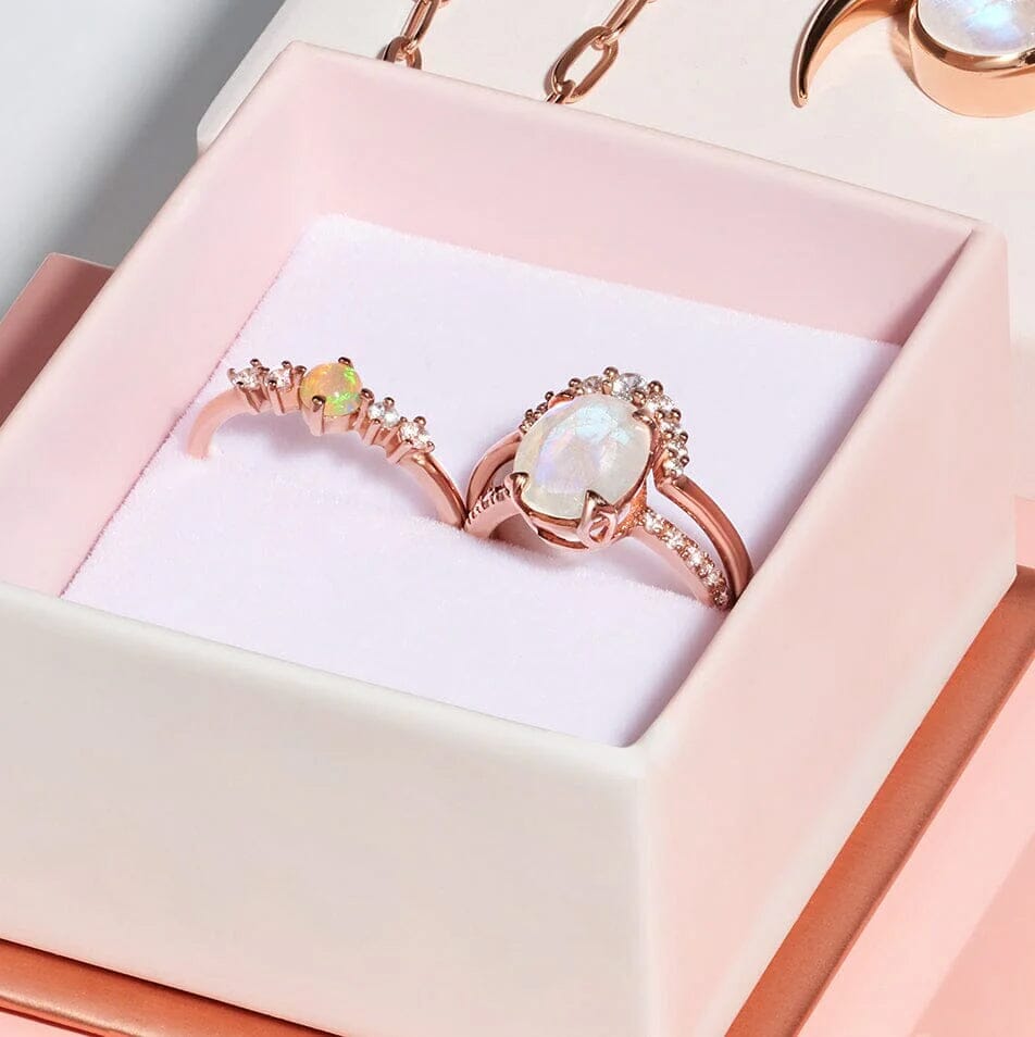 Mystery Box - Three Rings、mySite、hinf8tx79