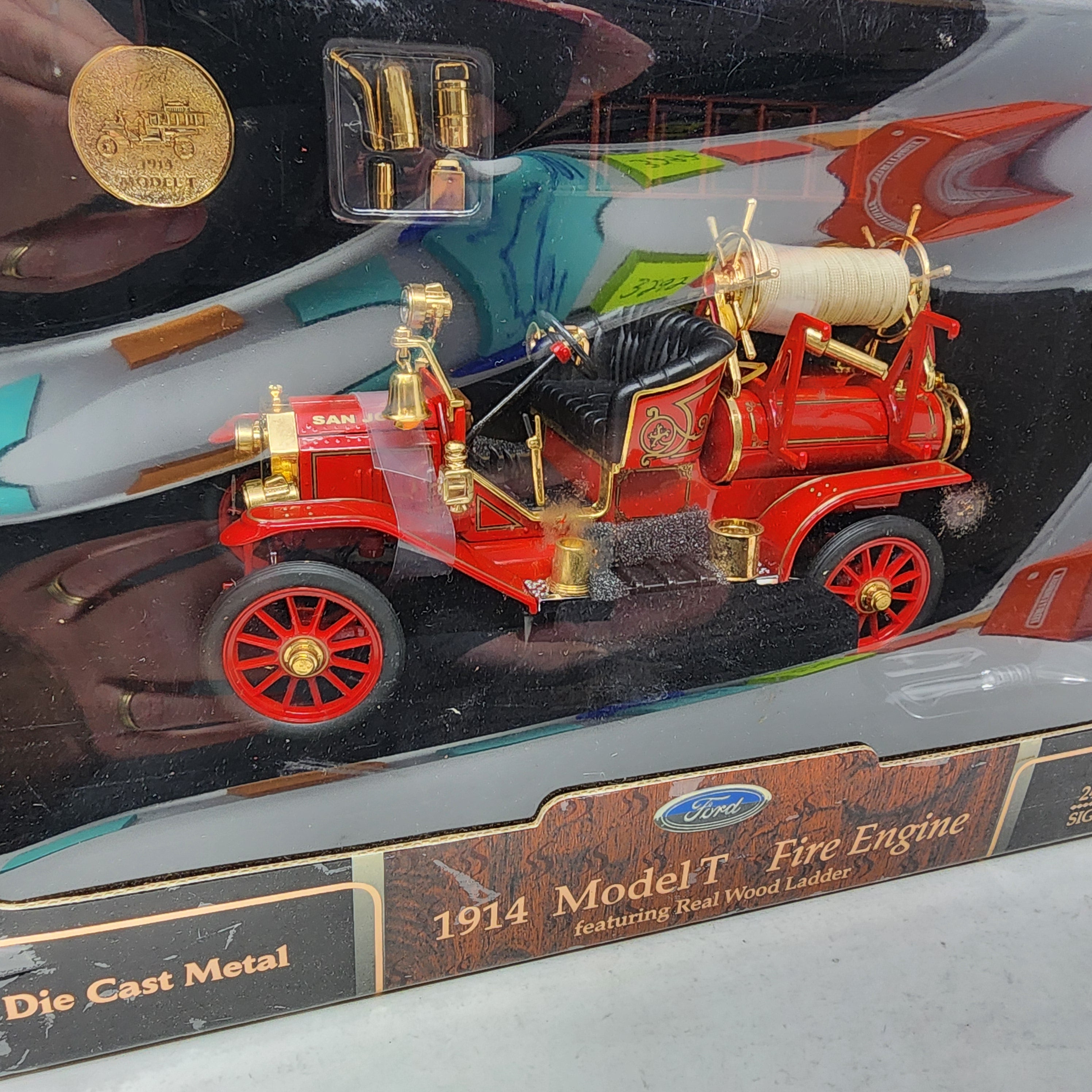 1914 Model T Fire Engine * Road Signature Collection 1/18 Scale、mySite、hgirdovlk