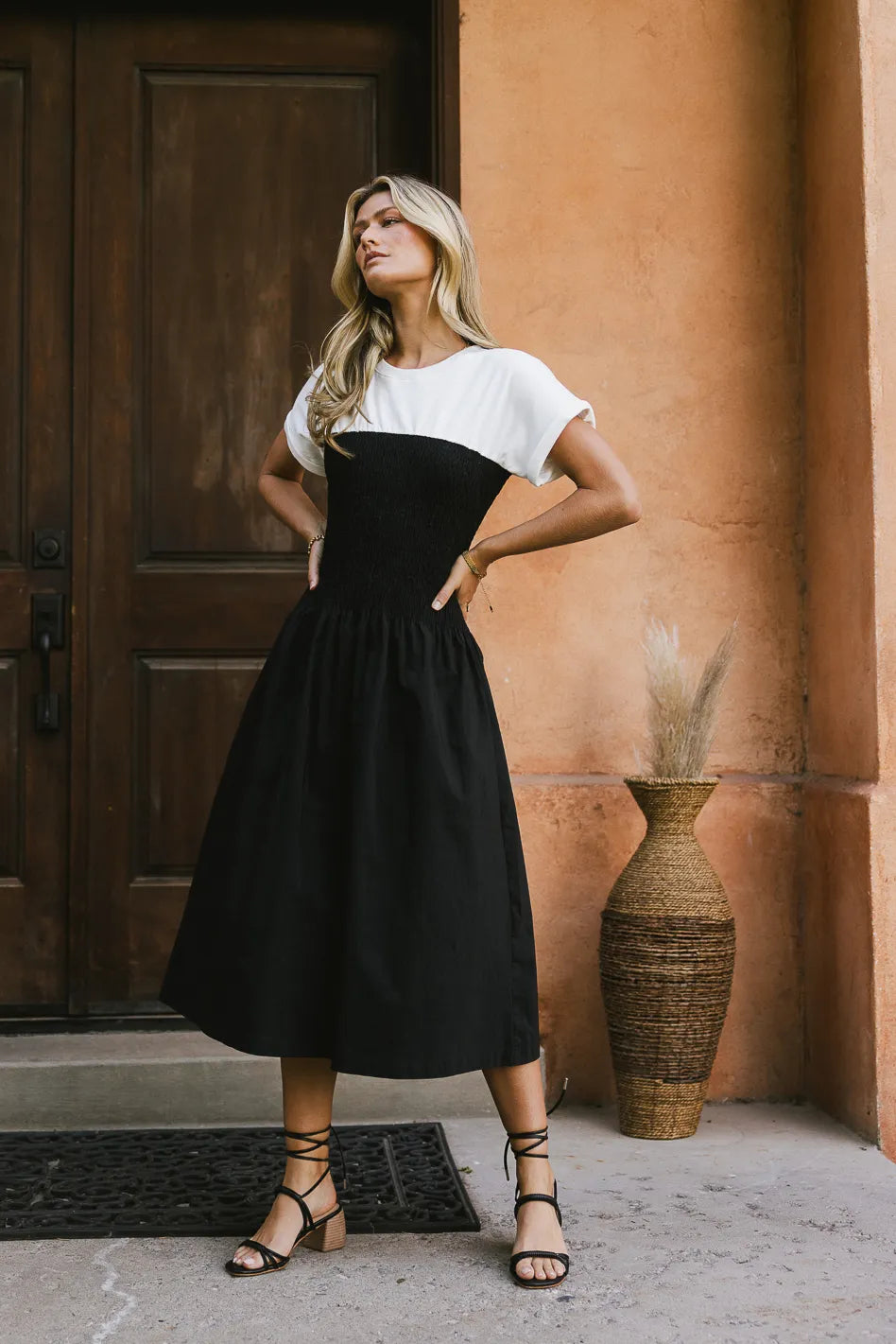 {product_title} - {shop_name}