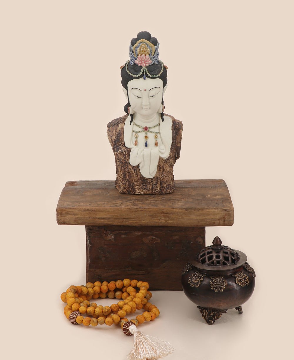 Hand-Painted Bejeweled Premium Kuan Yin Statue、mySite、topwebapps