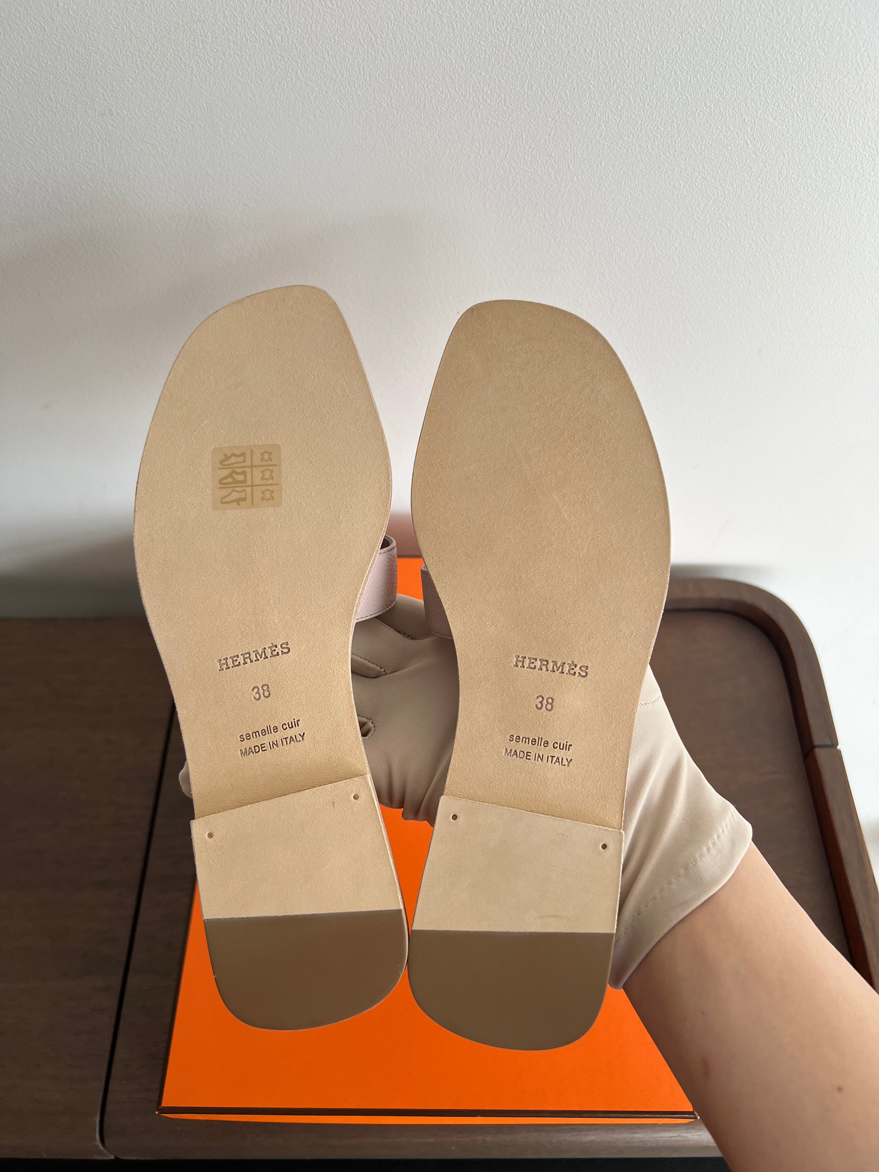 Hermès Oran Sandals (Rose Porcelaine)、mySite、garminoutage.com