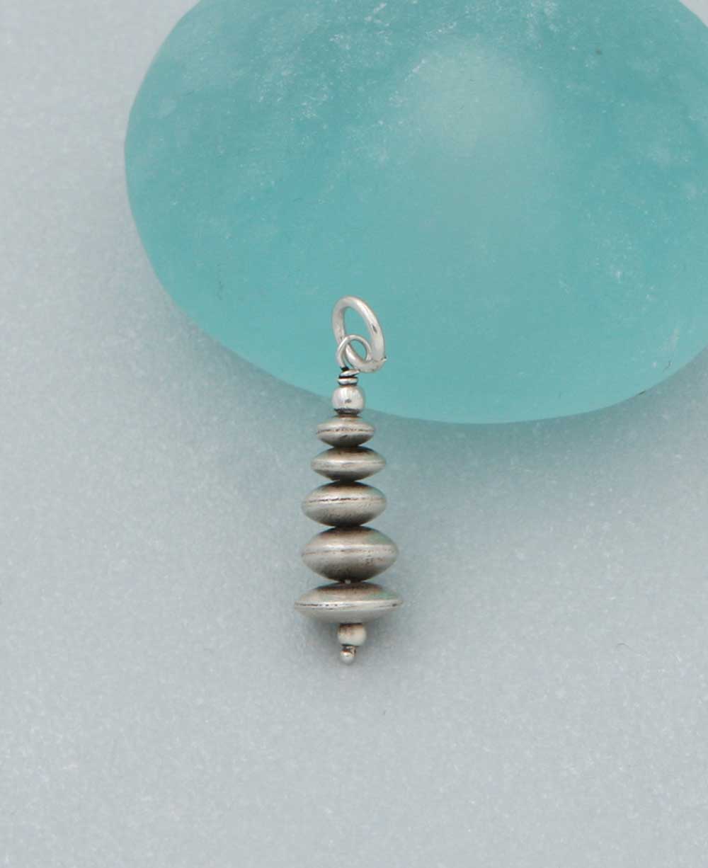 Sterling Silver Beaded Cairn Pendant、mySite、topwebapps