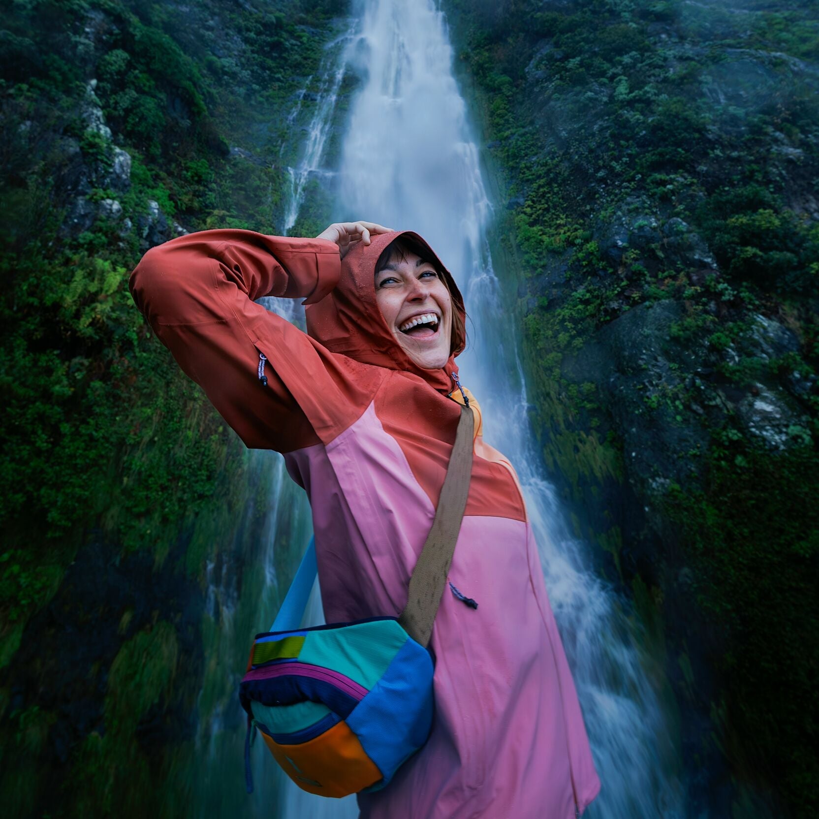 Impermeo 3L Hooded Shell Jacket - Women's、mySite、shImpermeo 3L Hooded Shell Jacket - Women's、mySite、glenpowelloop_name