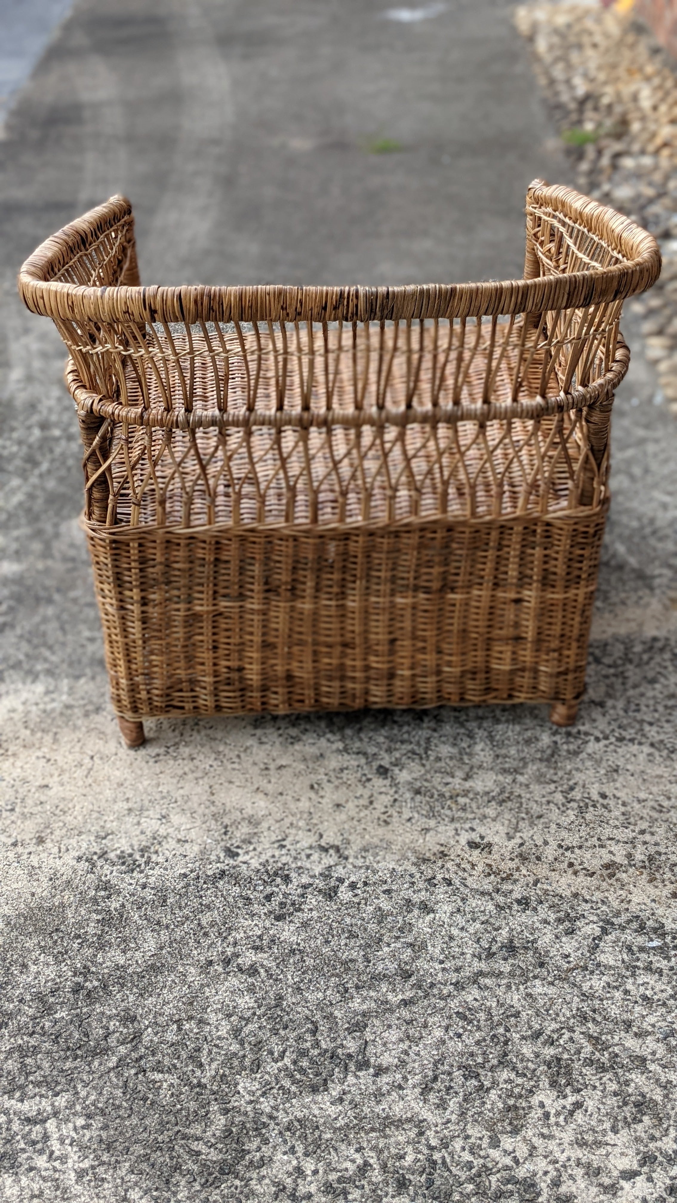 Mfumu Exotic African Malawi Cane Chair、mySite、solidvoid