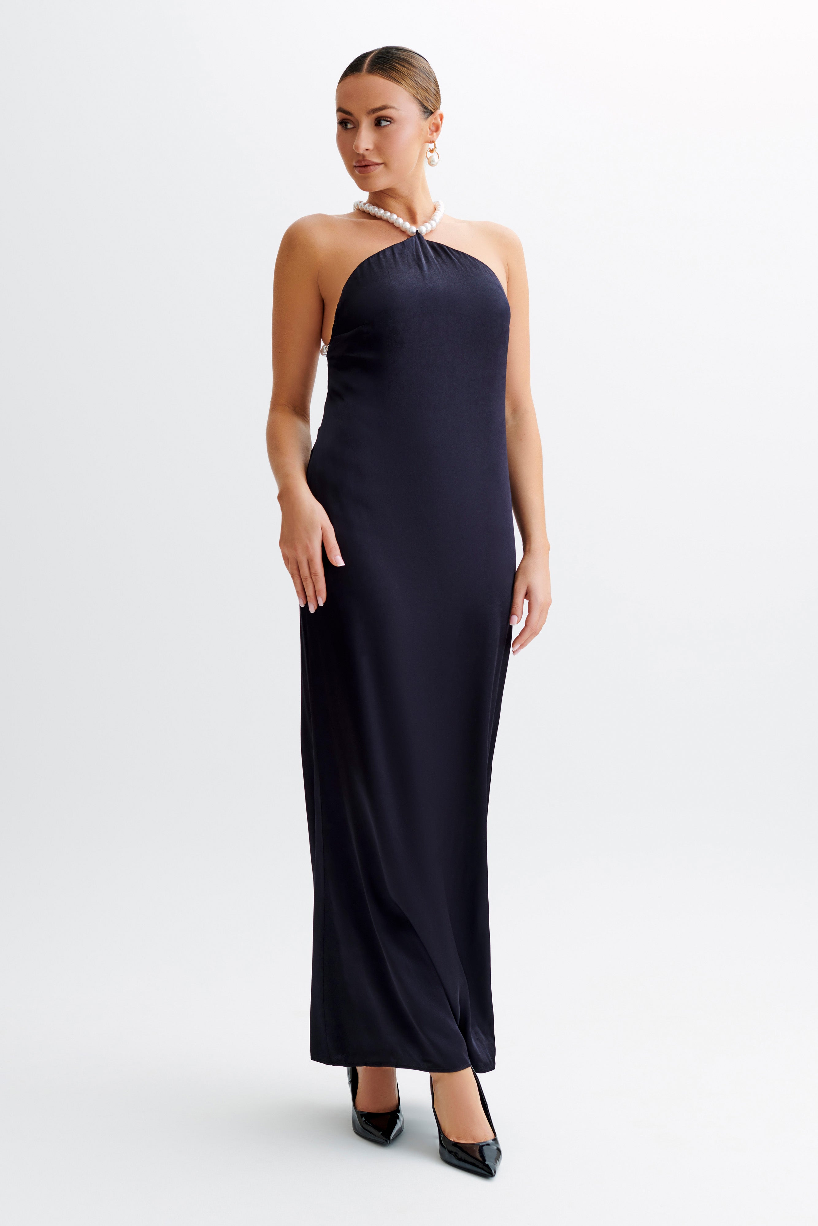 Blanche Satin Pearl Halter Maxi Dress - Black、mySite、solidvoid