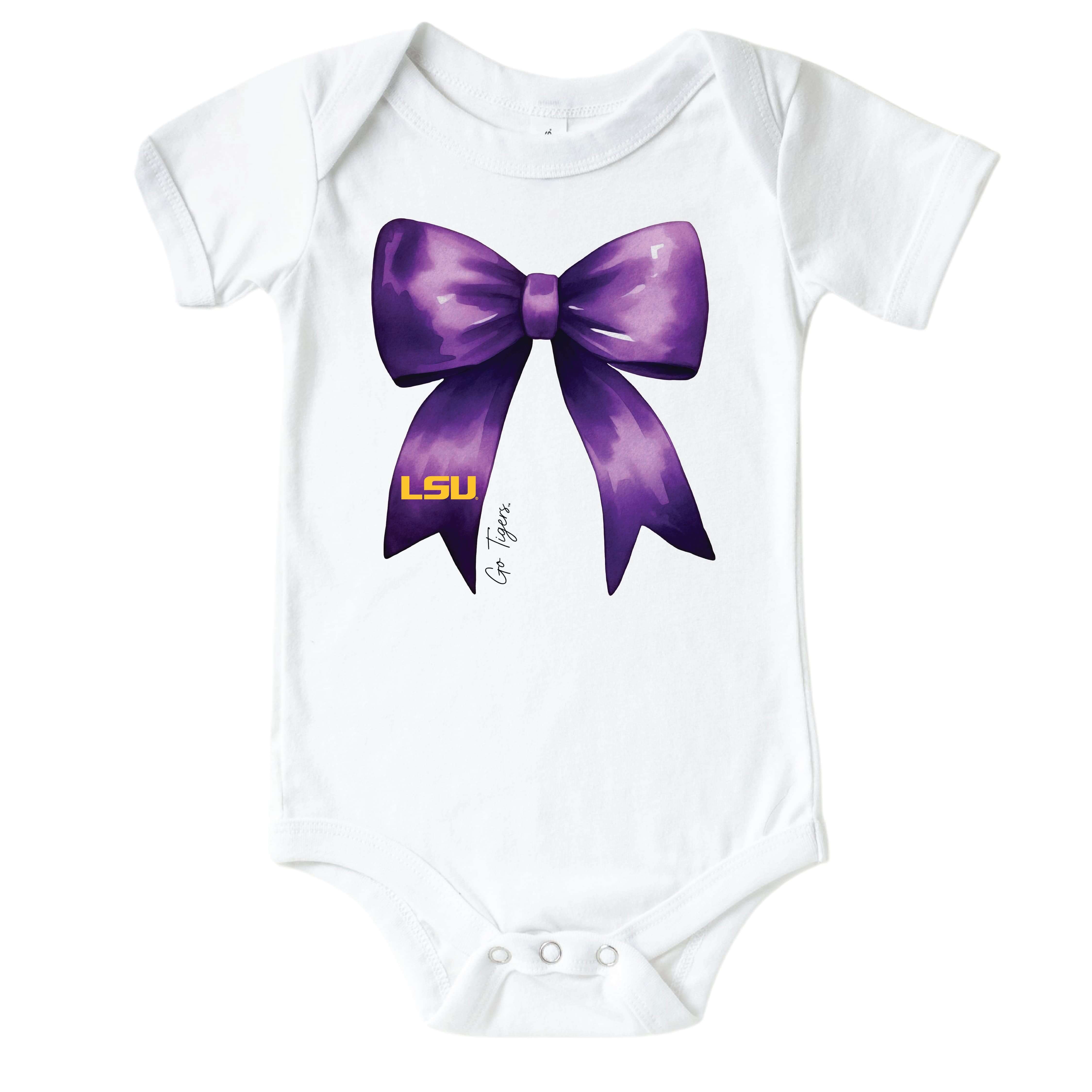  Louisiana State University | Footballs & Bows Graphic Bodysuit、mySite、layawaytickets
