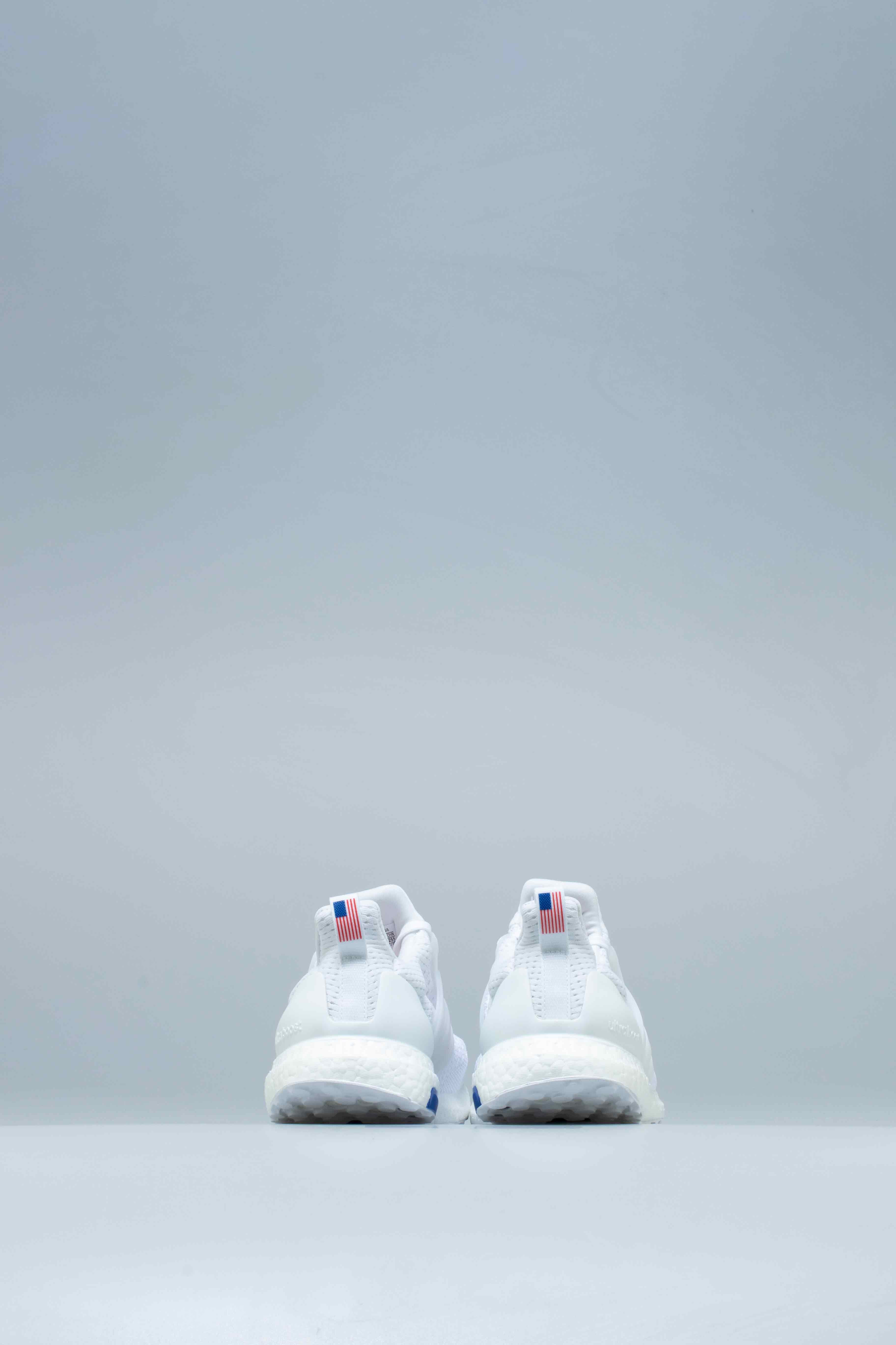 Undefeated X adidas Ultraboost - White/Red-Blue、mySite、dreamappss