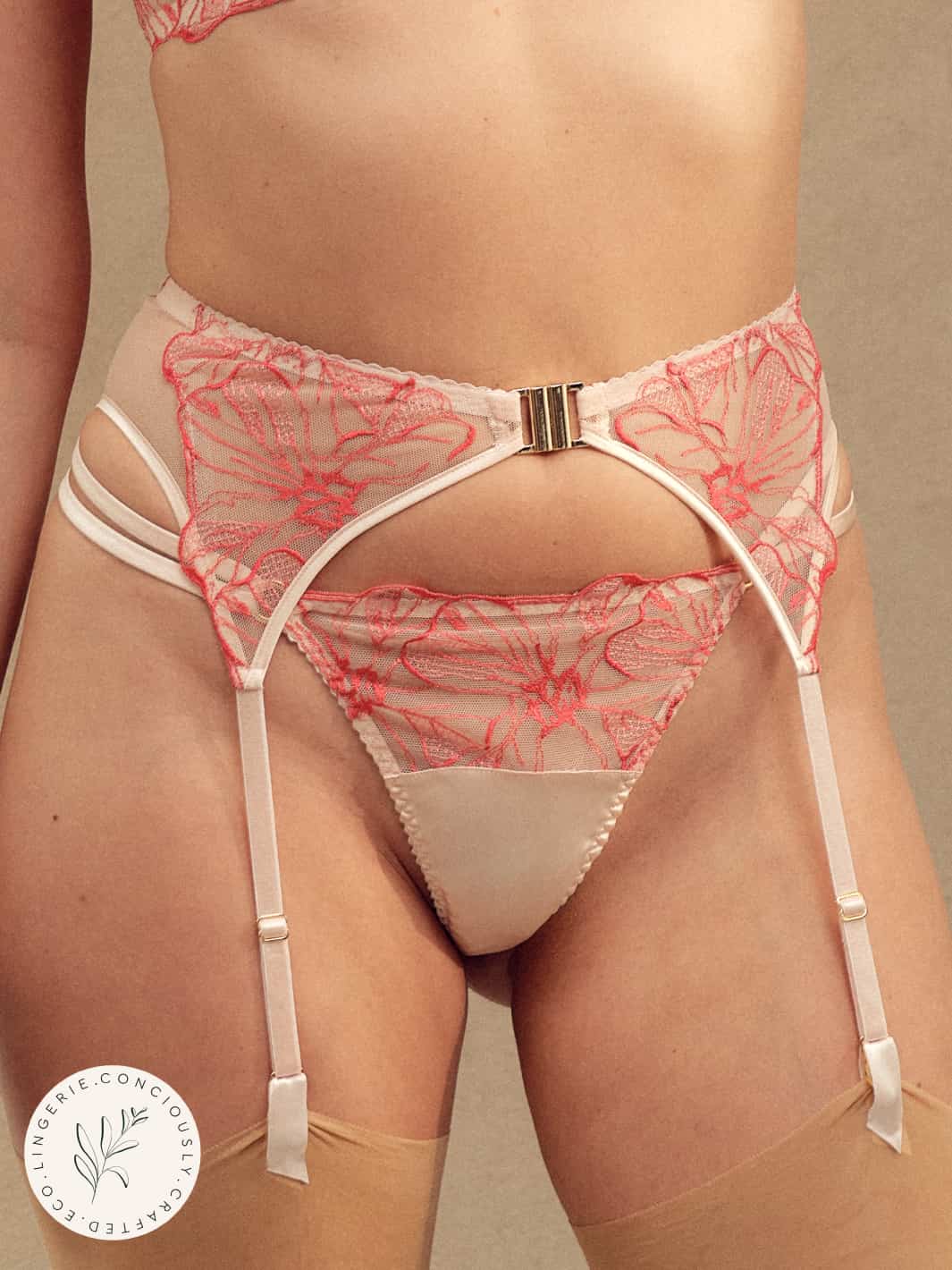  Rosa Suspender Belt、mySite、justintrudeaud