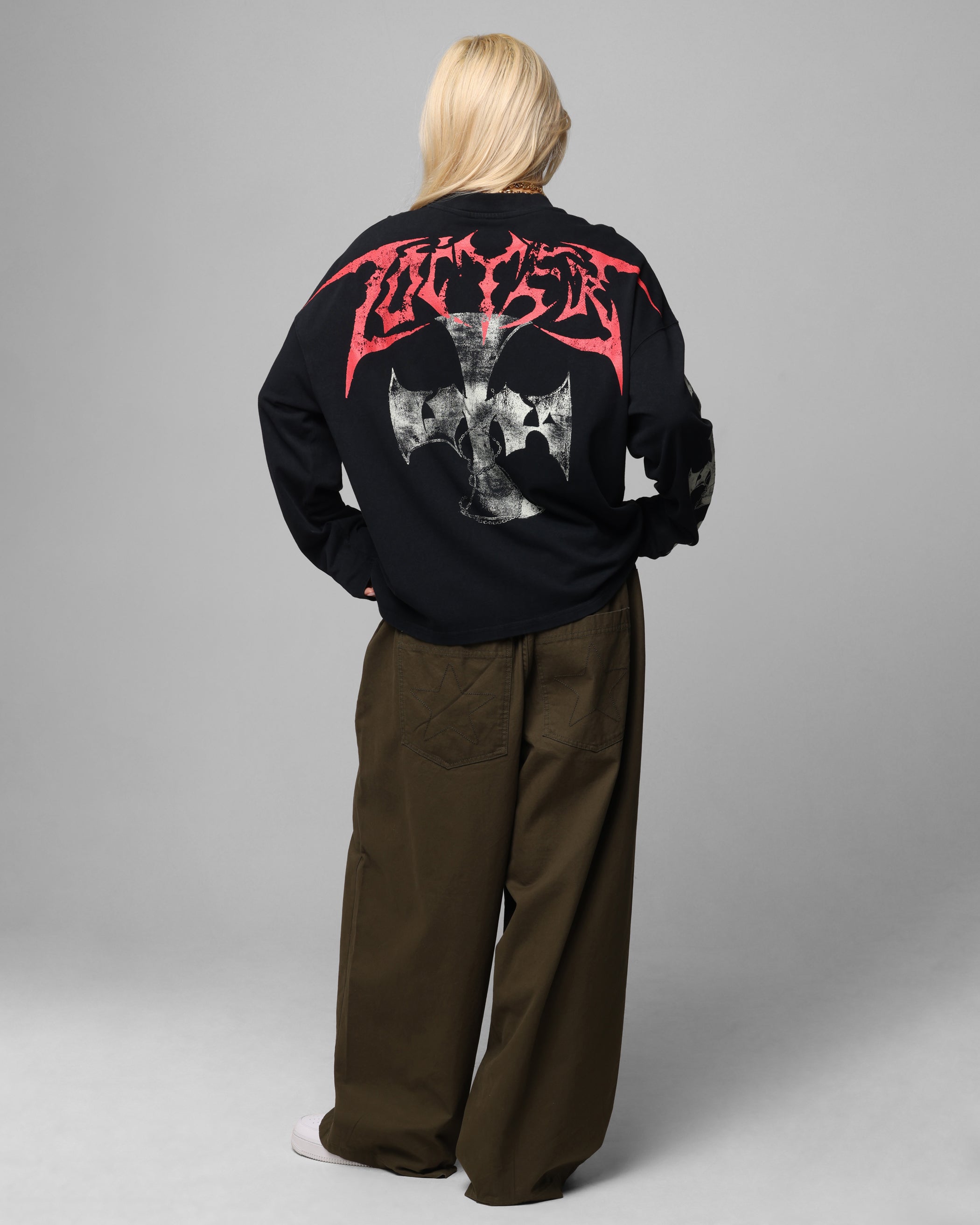 {product_title} - {shop_name}