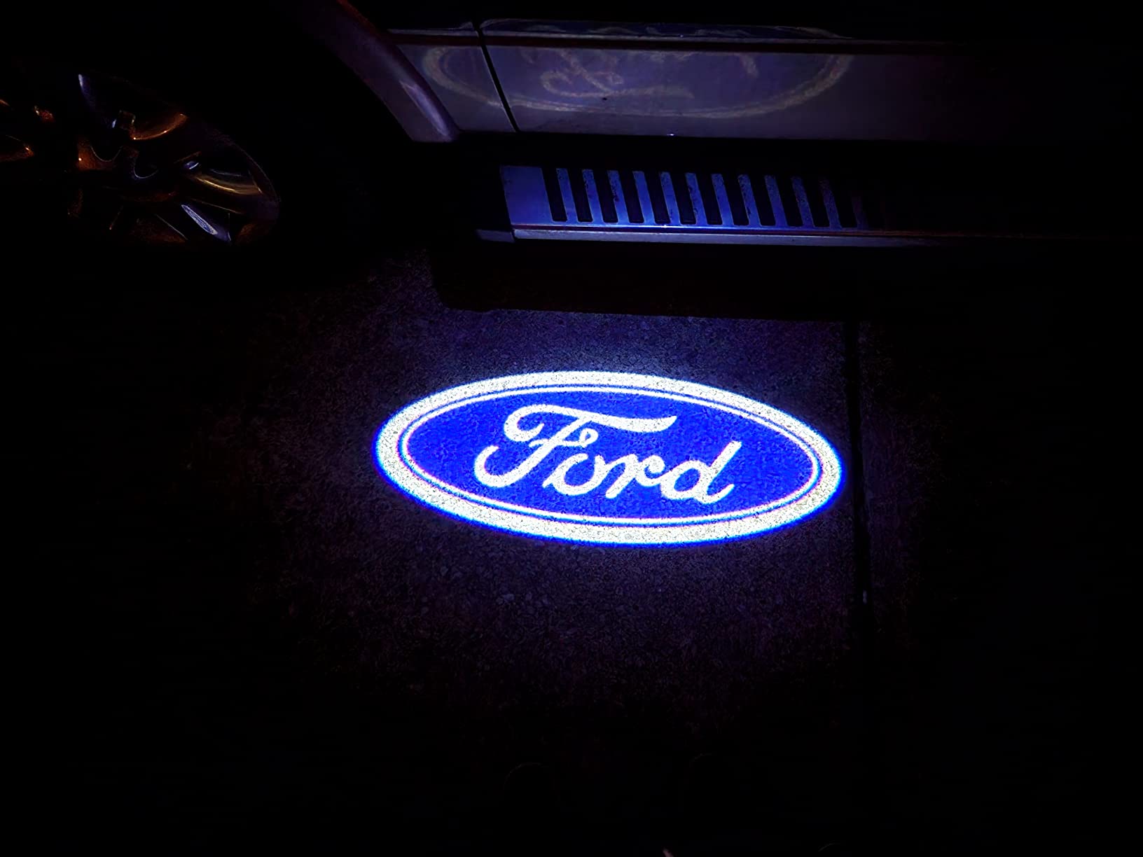 2x Ford Round Mirror light (plug&play) - 24 Logos、mySite、nflplayoffbracketp