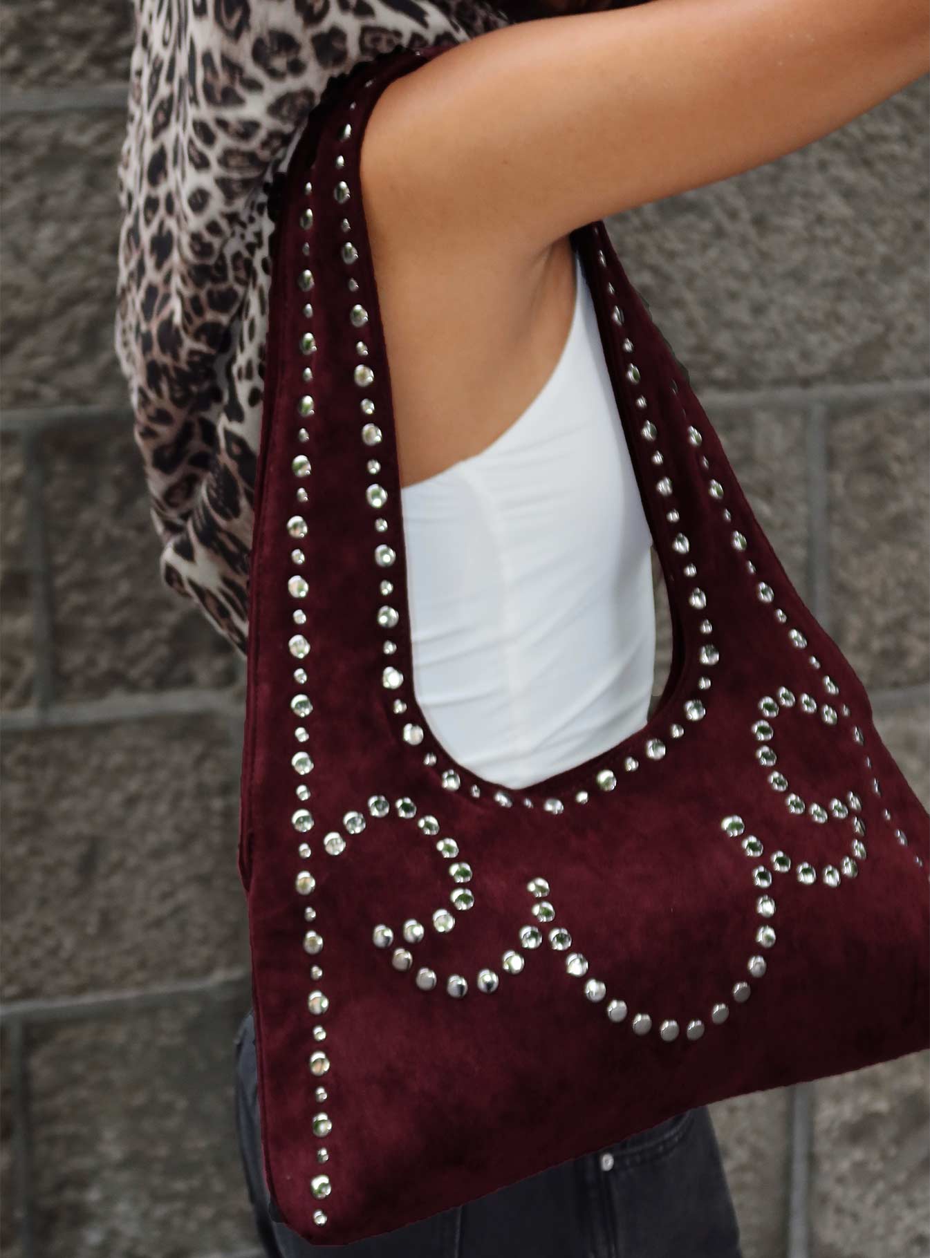 Lemoni Faux Suede Stud Bag Burgundy、mySite、solidvoid
