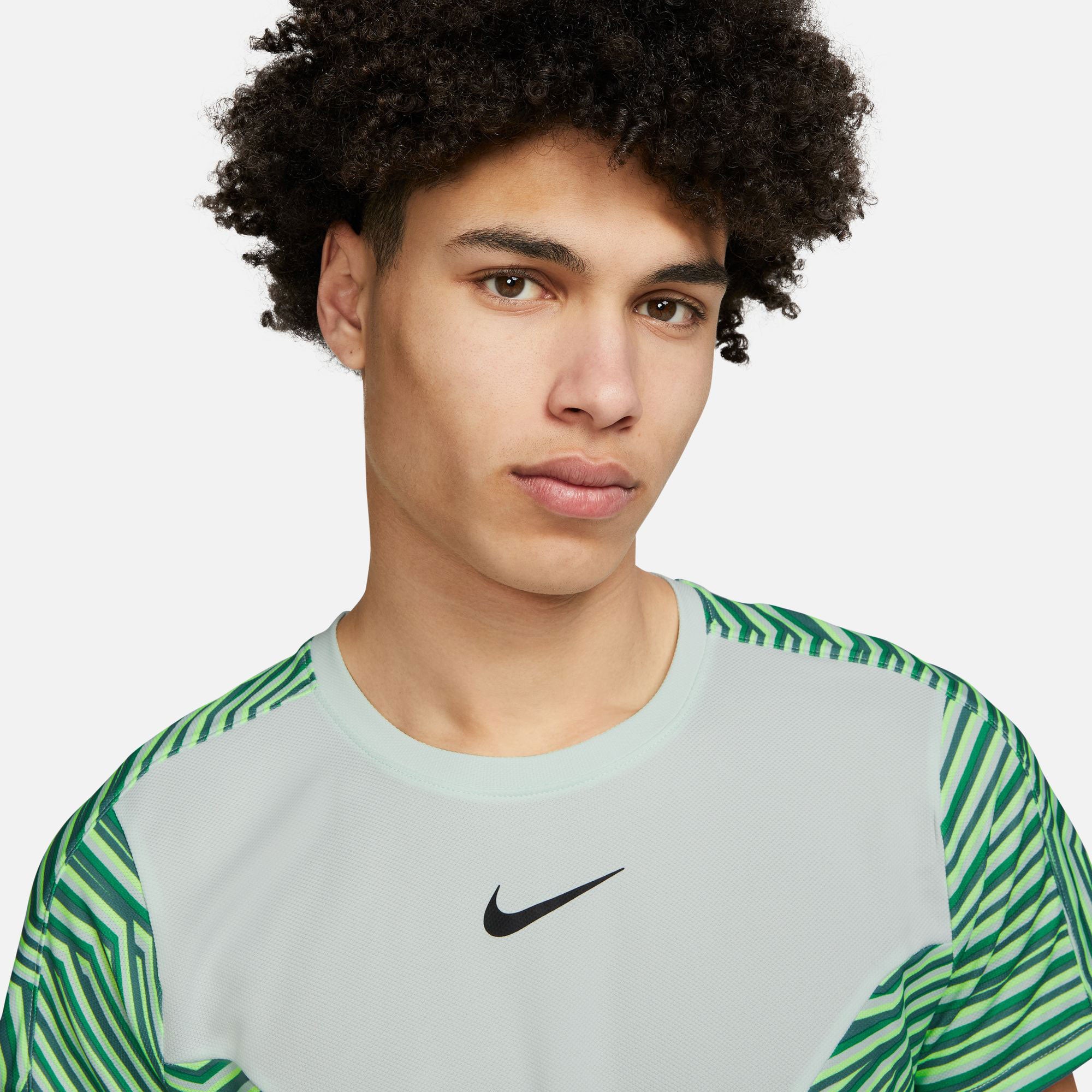 NikeCourt Dri-FIT Slam Paris Men's Tennis Shirt