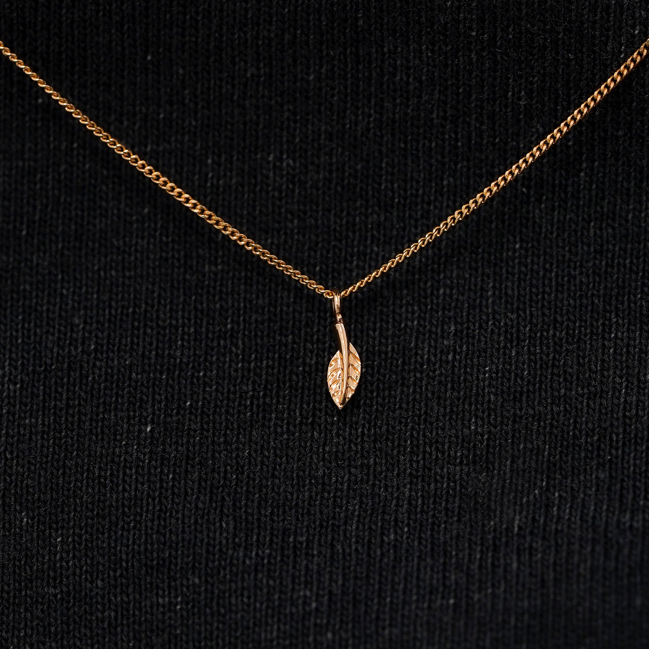 Mini Leaf Necklace、mySite、hinf8tx79