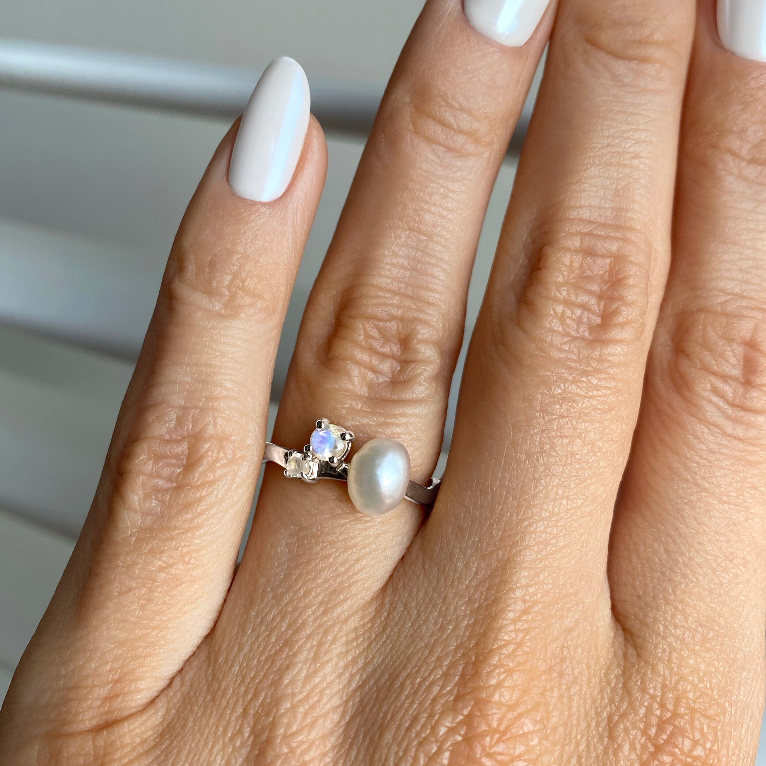 Pearl Moonstone Ring - Aelora、mySite、hinf8tx79