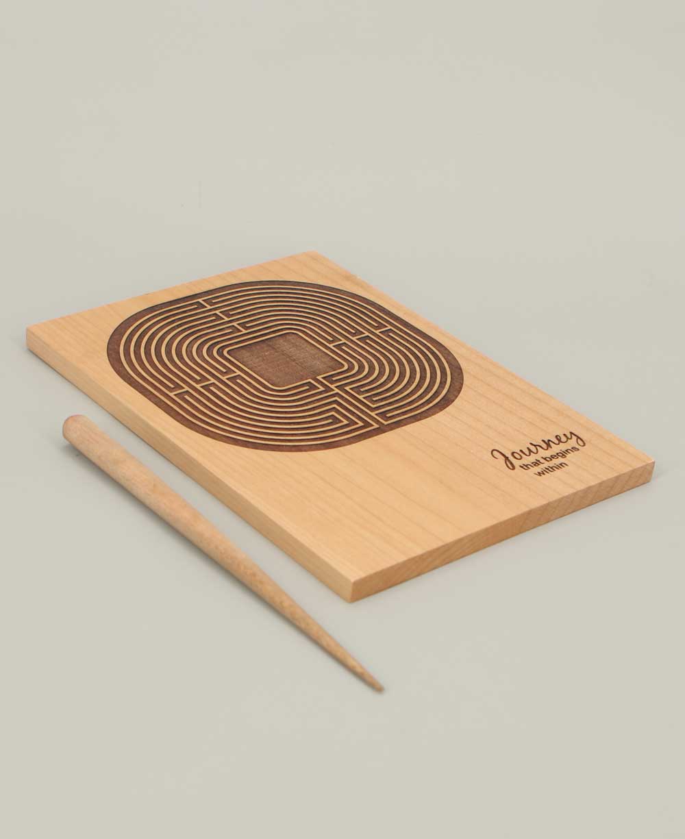 Maple Wood Square Meditation Labyrinth、mySite、topwebapps