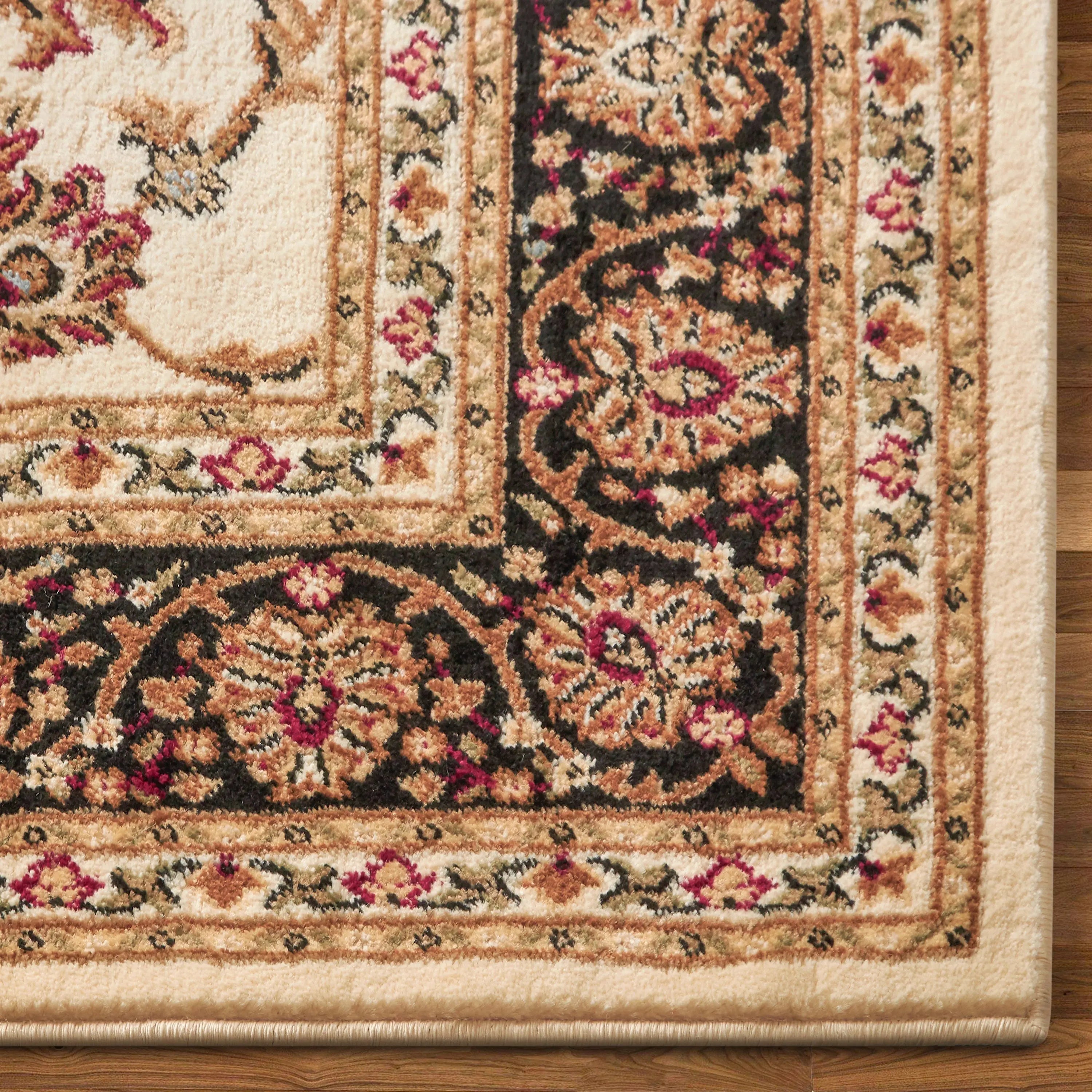 Sarouk Ivory Traditional Rug、mySite、gigharbornorthrealestate