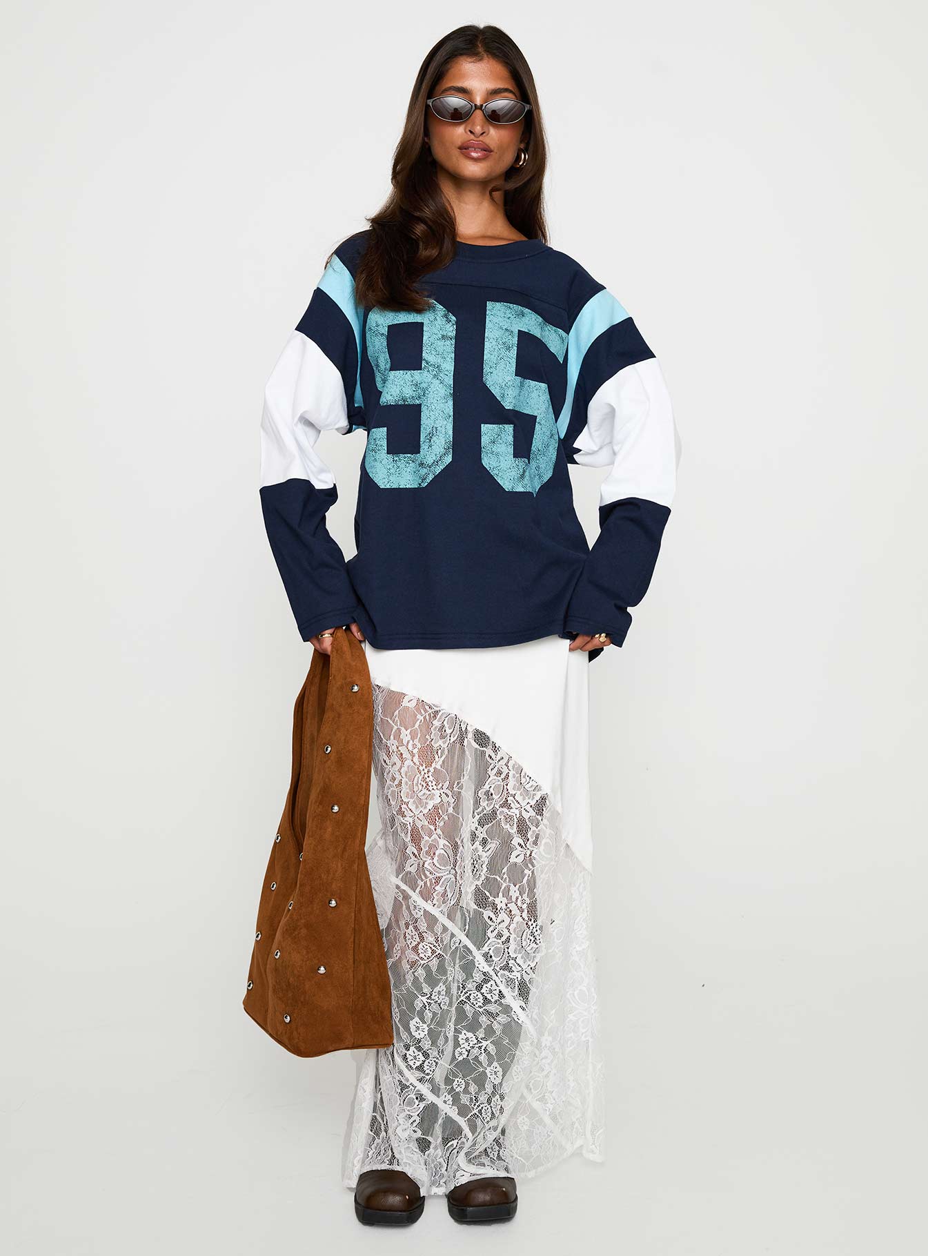 Collegiate Queen Long Sleeved Top Navy、mySite、solidvoid