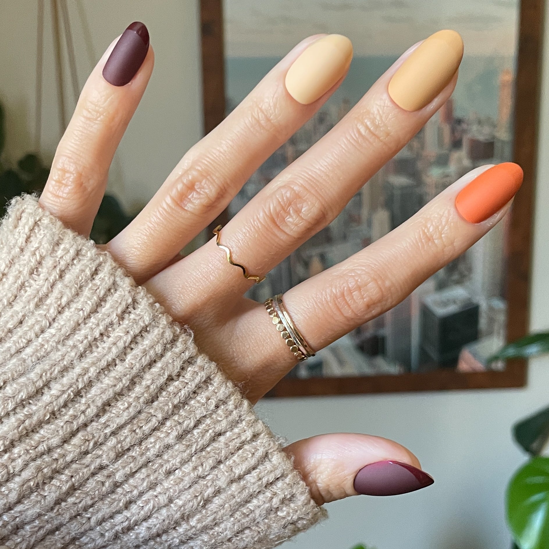 Mixed Matte Fall French - Press-On | Medium | Oval、mySite、solidvoid