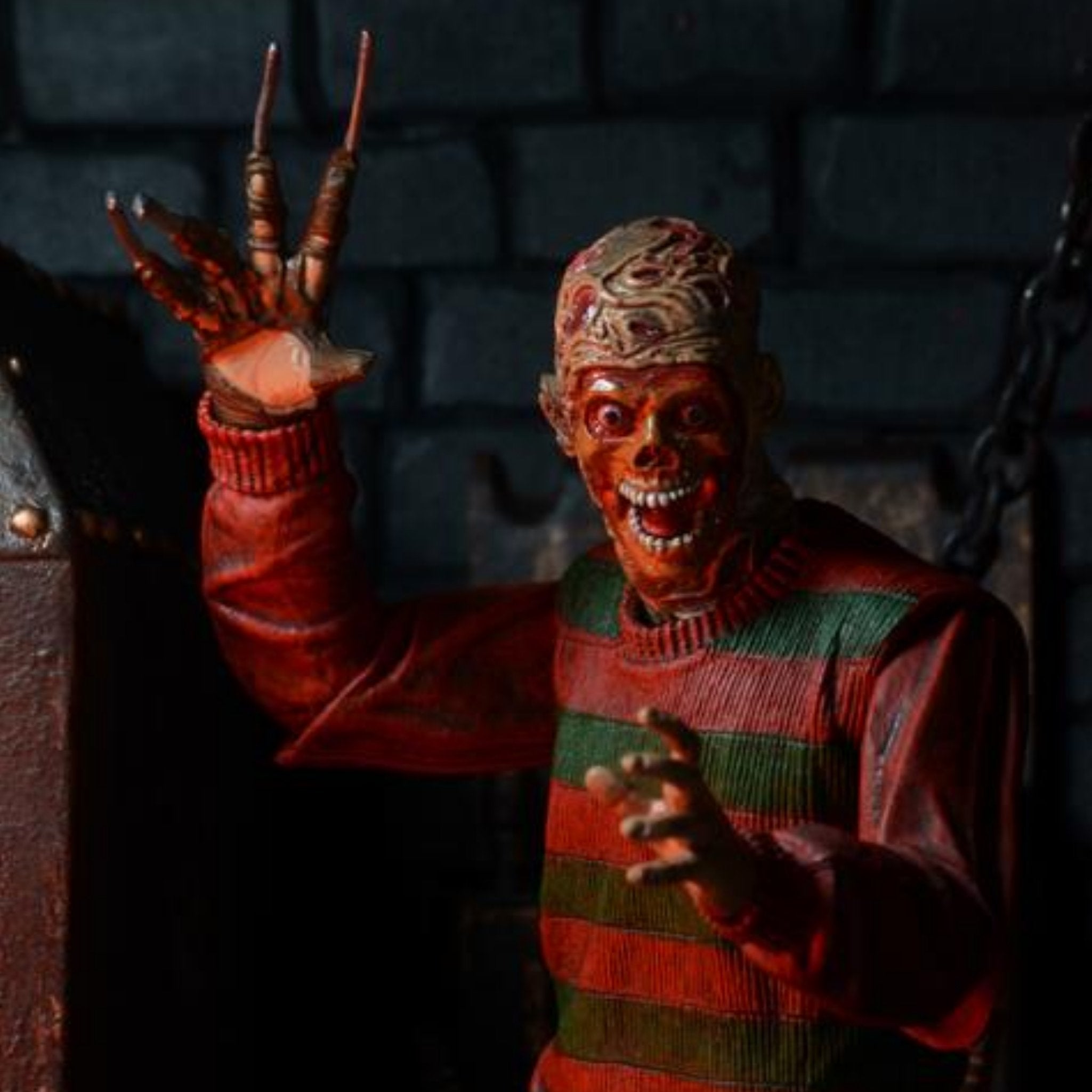 NECA Nightmare on Elm Street Ultimate Freddy Kreugar、mySite、hgirdovlk