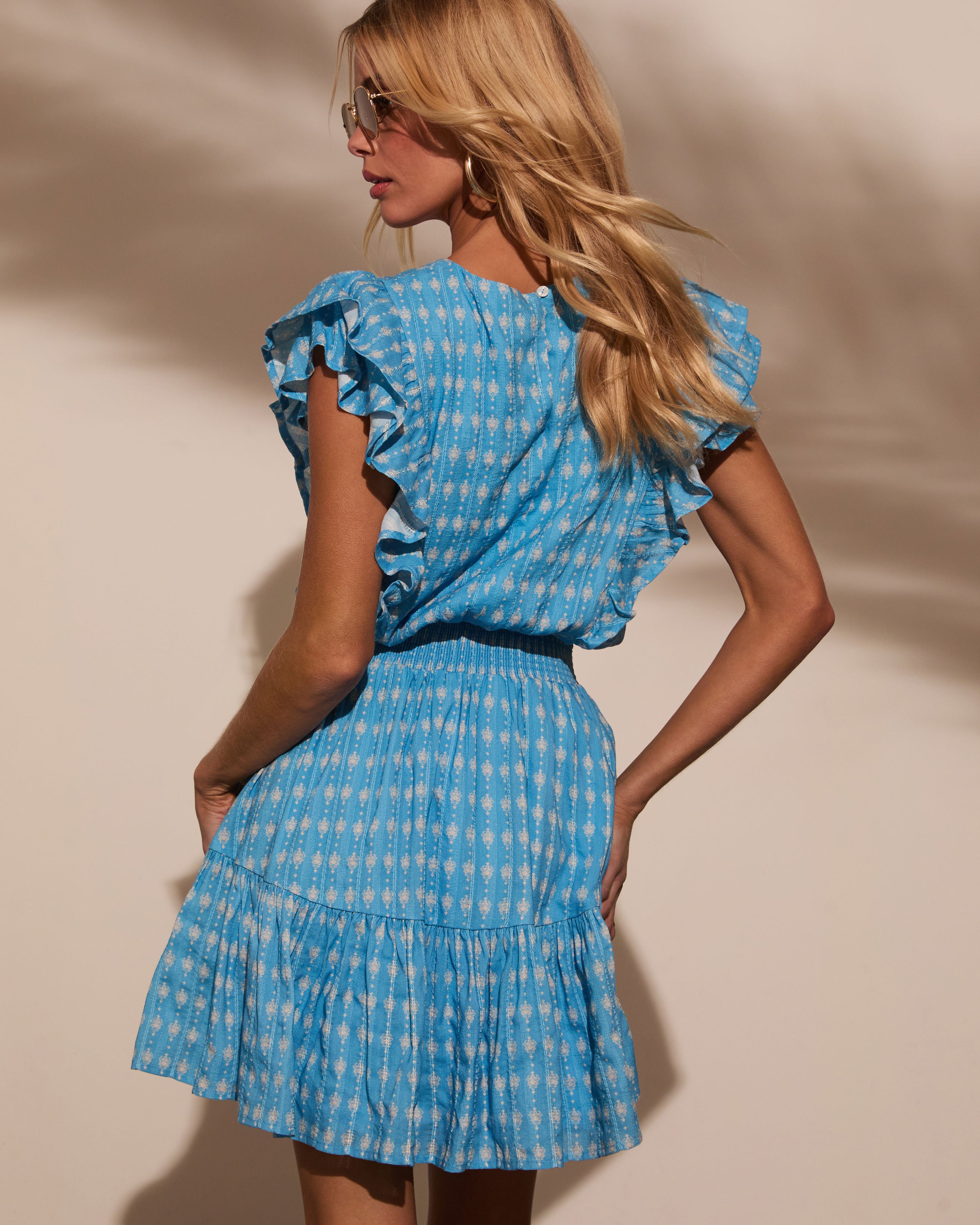 {product_title} - {shop_name}