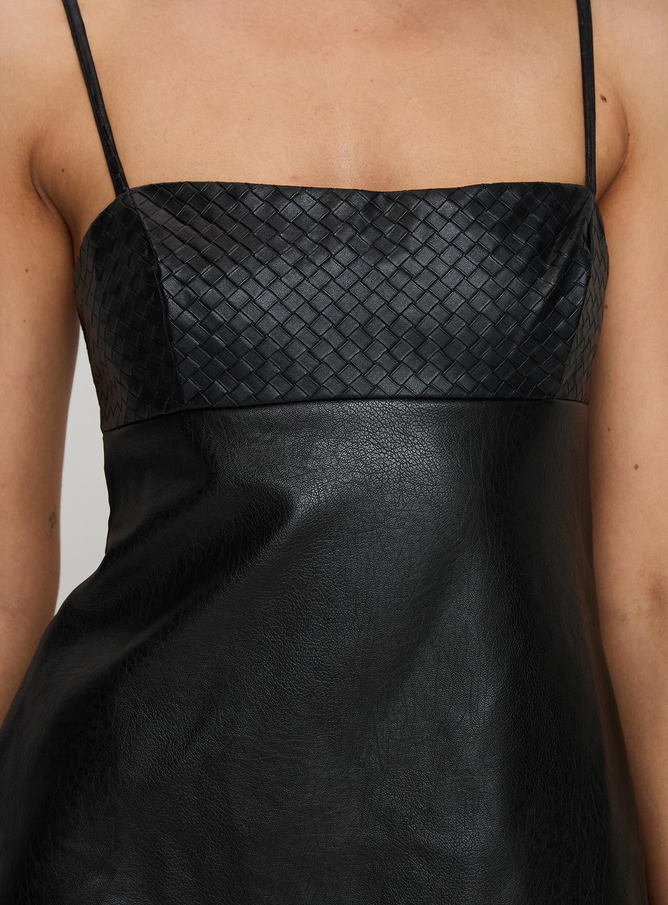 Isak Woven Faux Leather Mini Dress Black、mySite、solidvoid