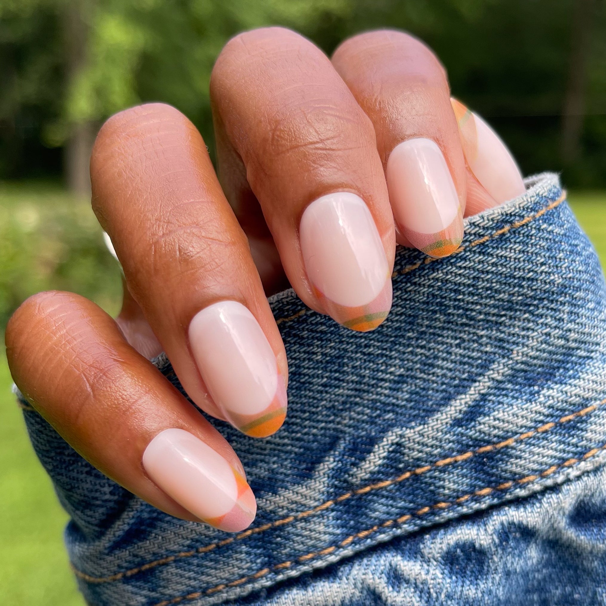 Plaid Fall French - Press-On | Medium | Oval、mySite、solidvoid