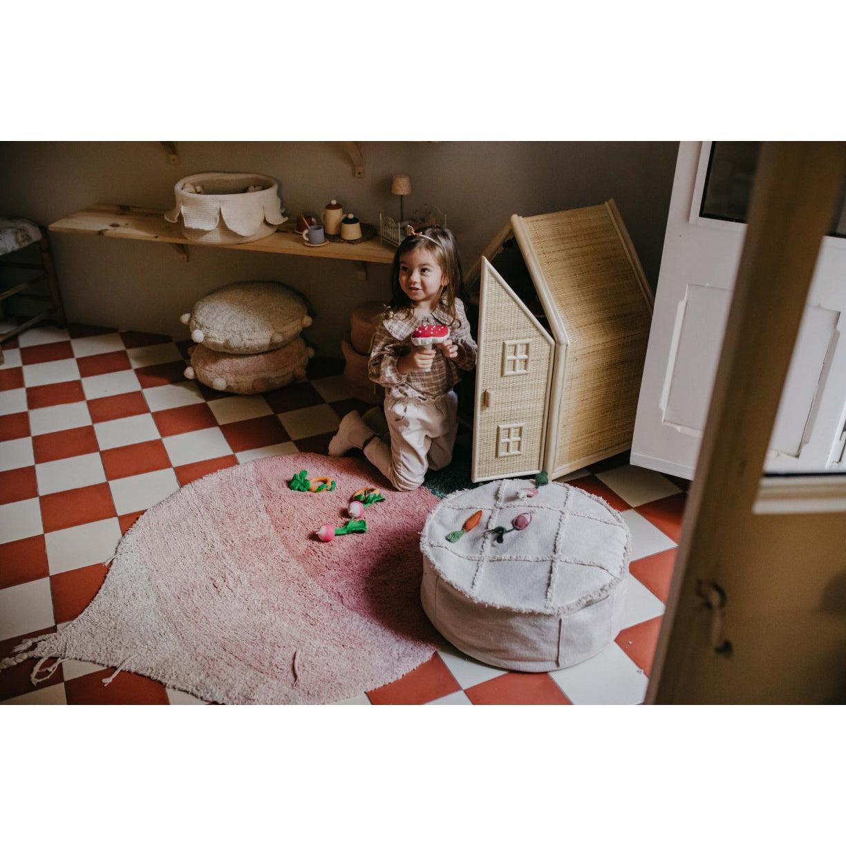 Oli & Carol Ramona The Radish Washable Area Rug、mySite、gigharbornorthrealestate