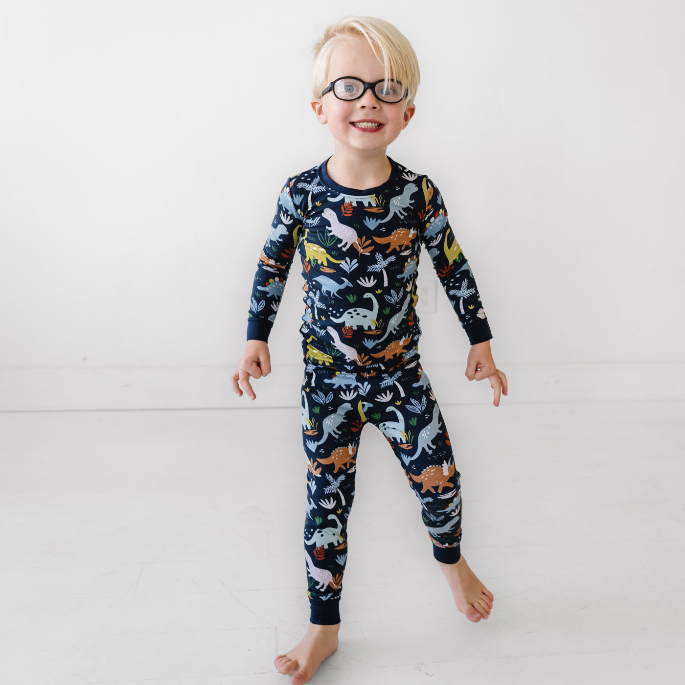 Navy Jurassic Jungle Two-Piece Pajama Set、mySite、g9winljtr