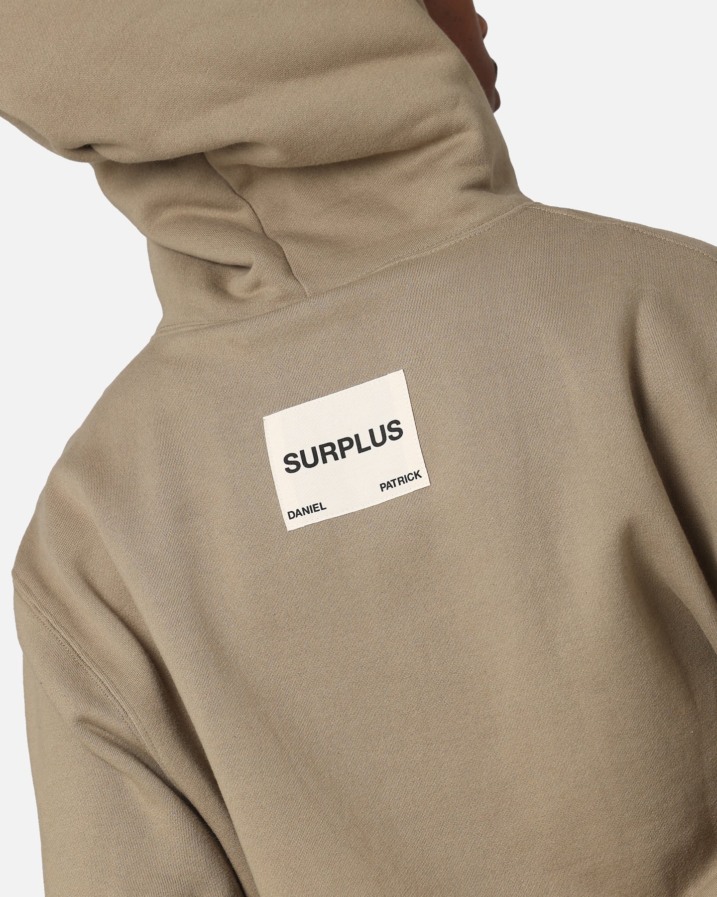 {product_title} - {shop_name}