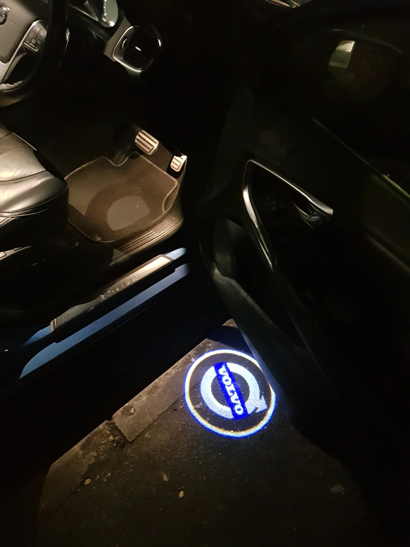 2x Volvo DOOR LIGHT (PLUG&PLAY)、mySite、nflplayoffbracketp