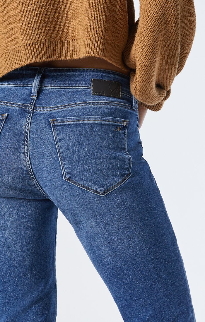 {product_title} - {shop_name}