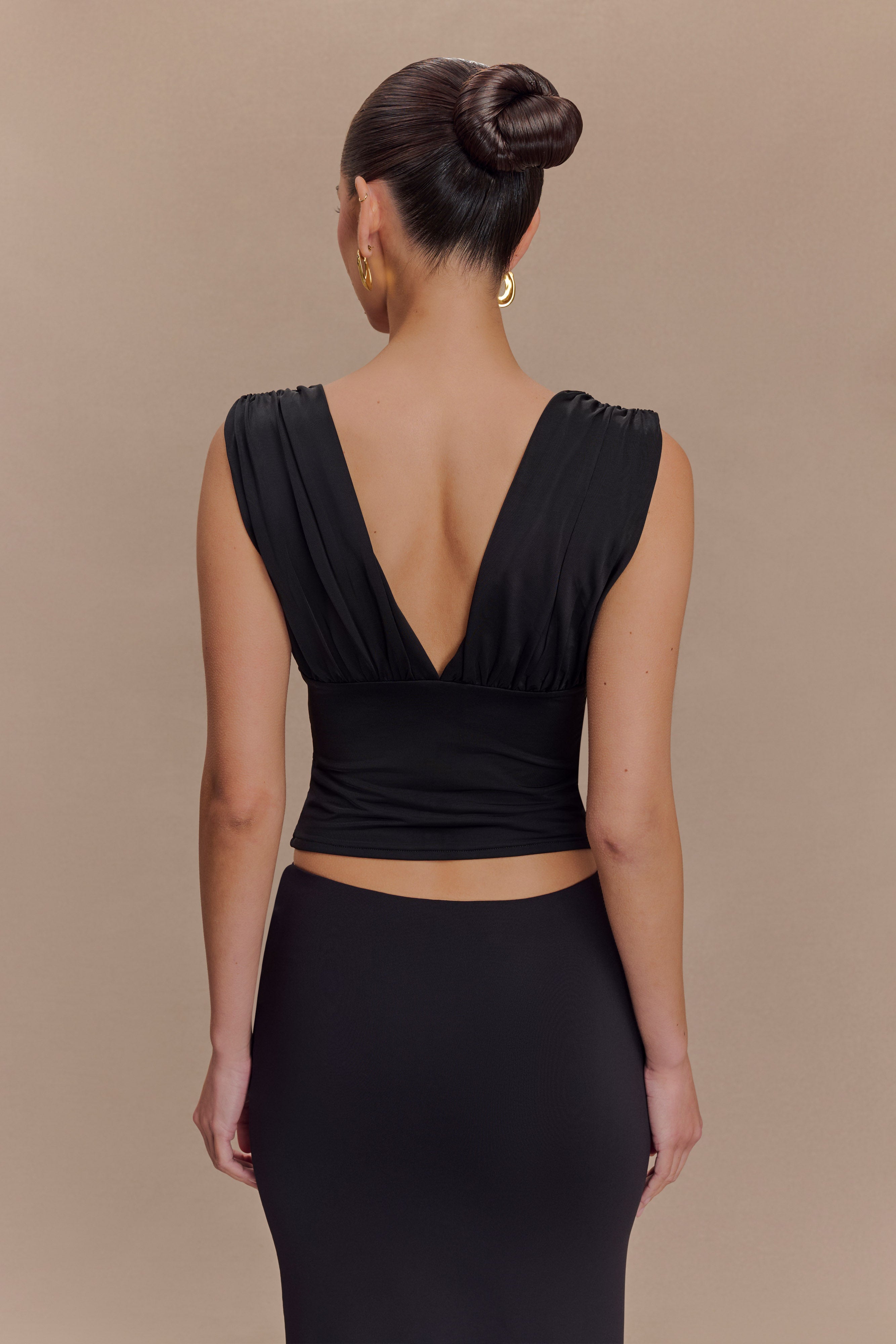 Kerrigan Slinky Ruched Sleeveless Top - Black、mySite、solidvoid