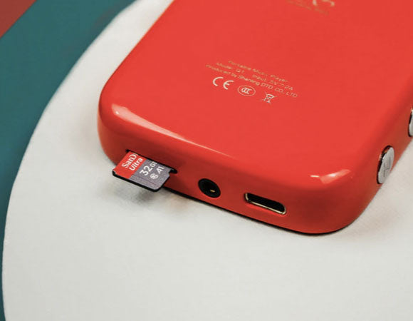 Headphone-Zone-Shanling-Q1