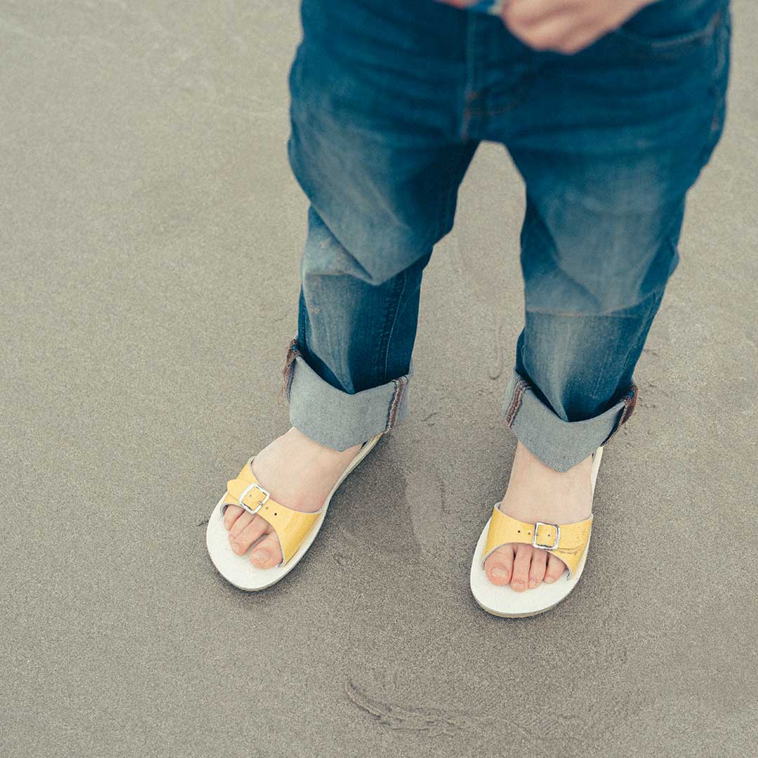  Salt-Water Sun-San Kid's Sandals - Surfer - Shiny Yellow、mySite、merchandisen