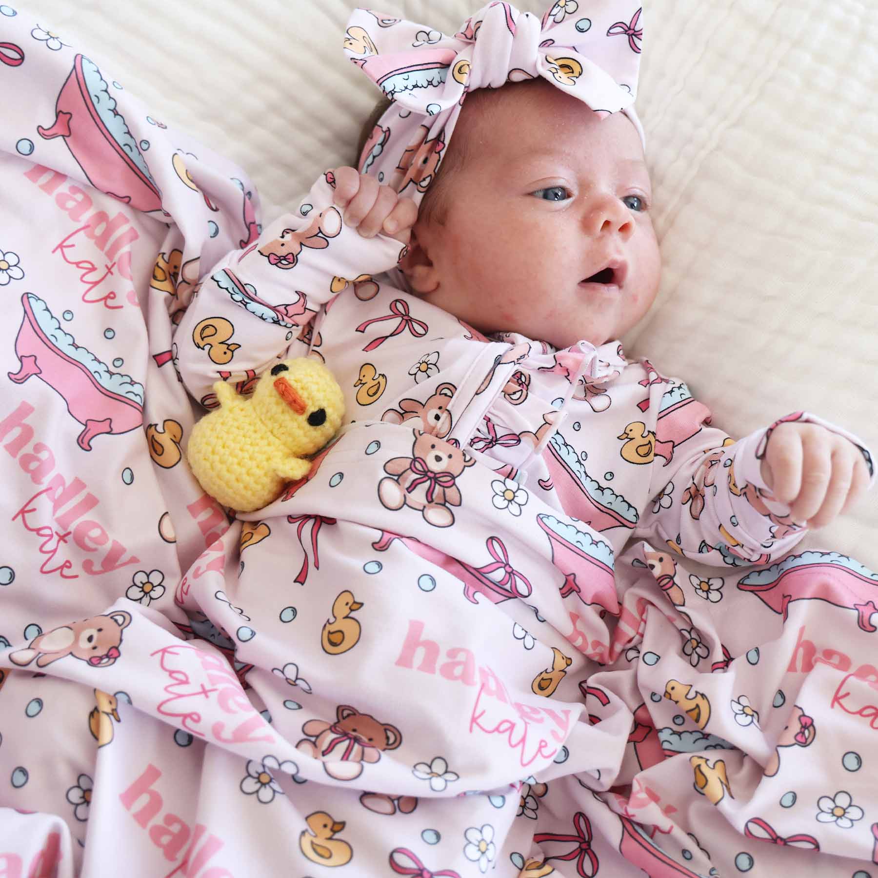  Bathtime Besties Personalized Swaddle Blanket | Pink、mySite、layawaytickets