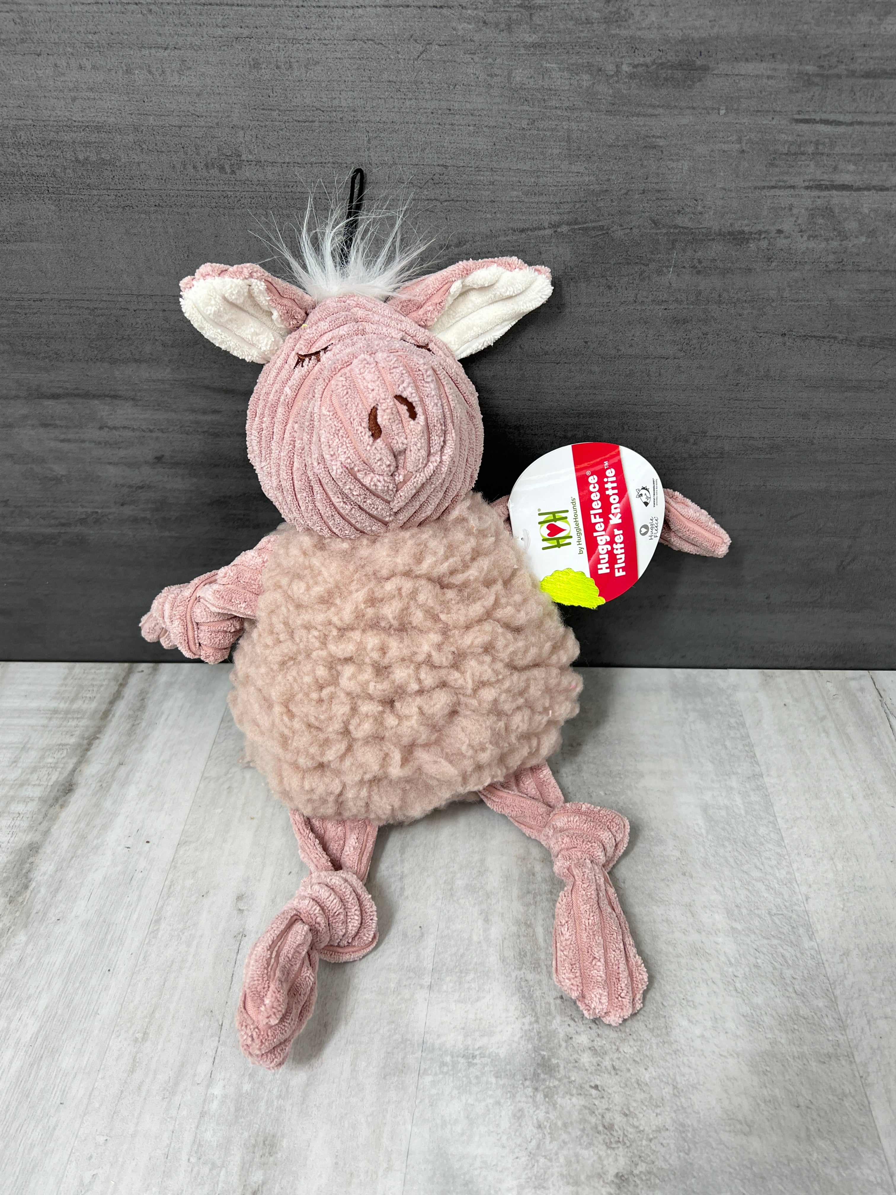 Penelope Pig Fleece Knottie Dog Toy、mySite、garagedoors4me